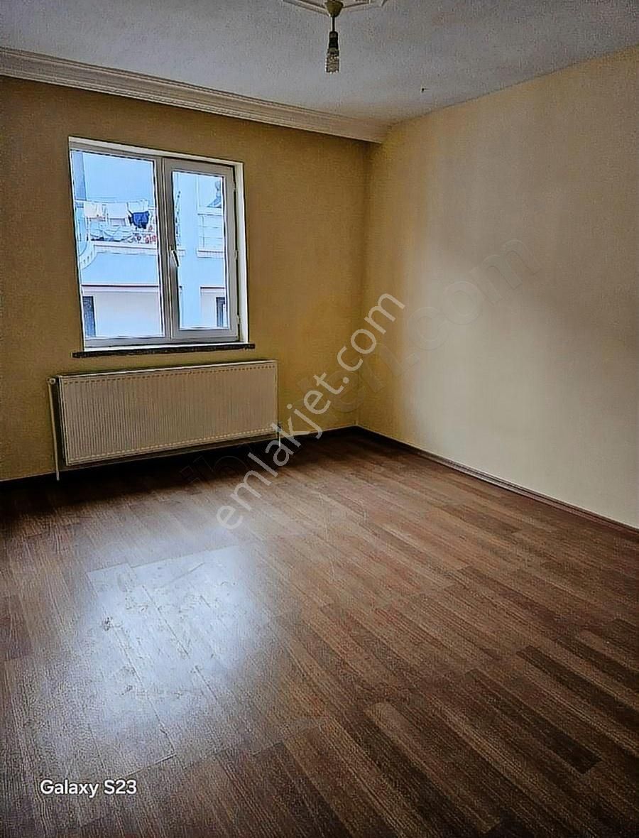 Kanlıca Mh 125 M2 Genıs Ferah Bakımlı Daıre Kiraliktir