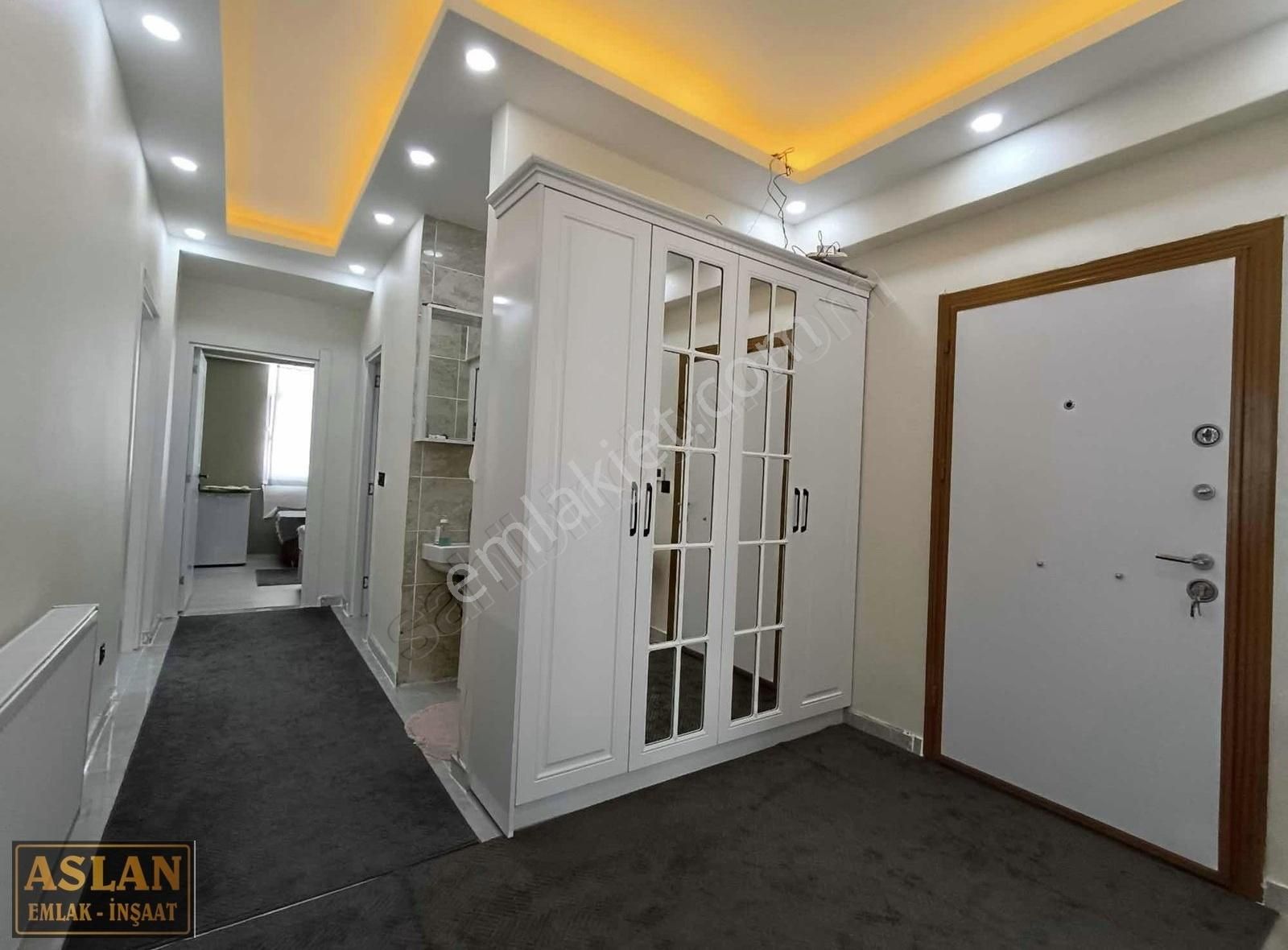 Salih Aslandan İlgi Koleji Yanı Ultra Lüks Full 4 Oda Daire