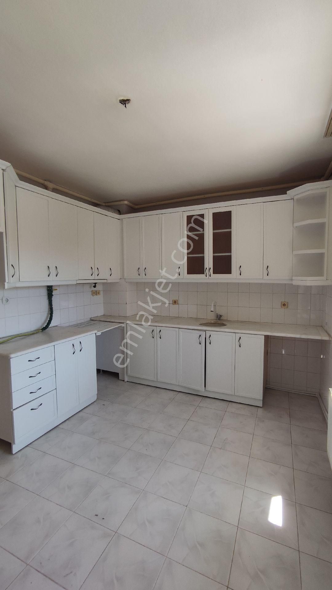Salihli Aksoy Mahallesinde Kiralık Daire