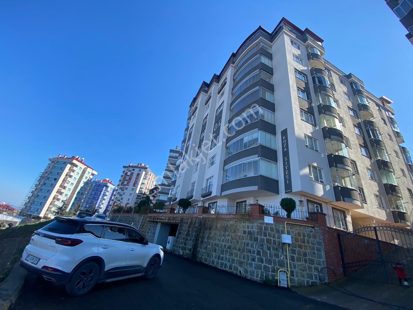Trabzon Karşıyaka Koza Sitesi 3+1 Satılık Deniz Manzaralı Daire