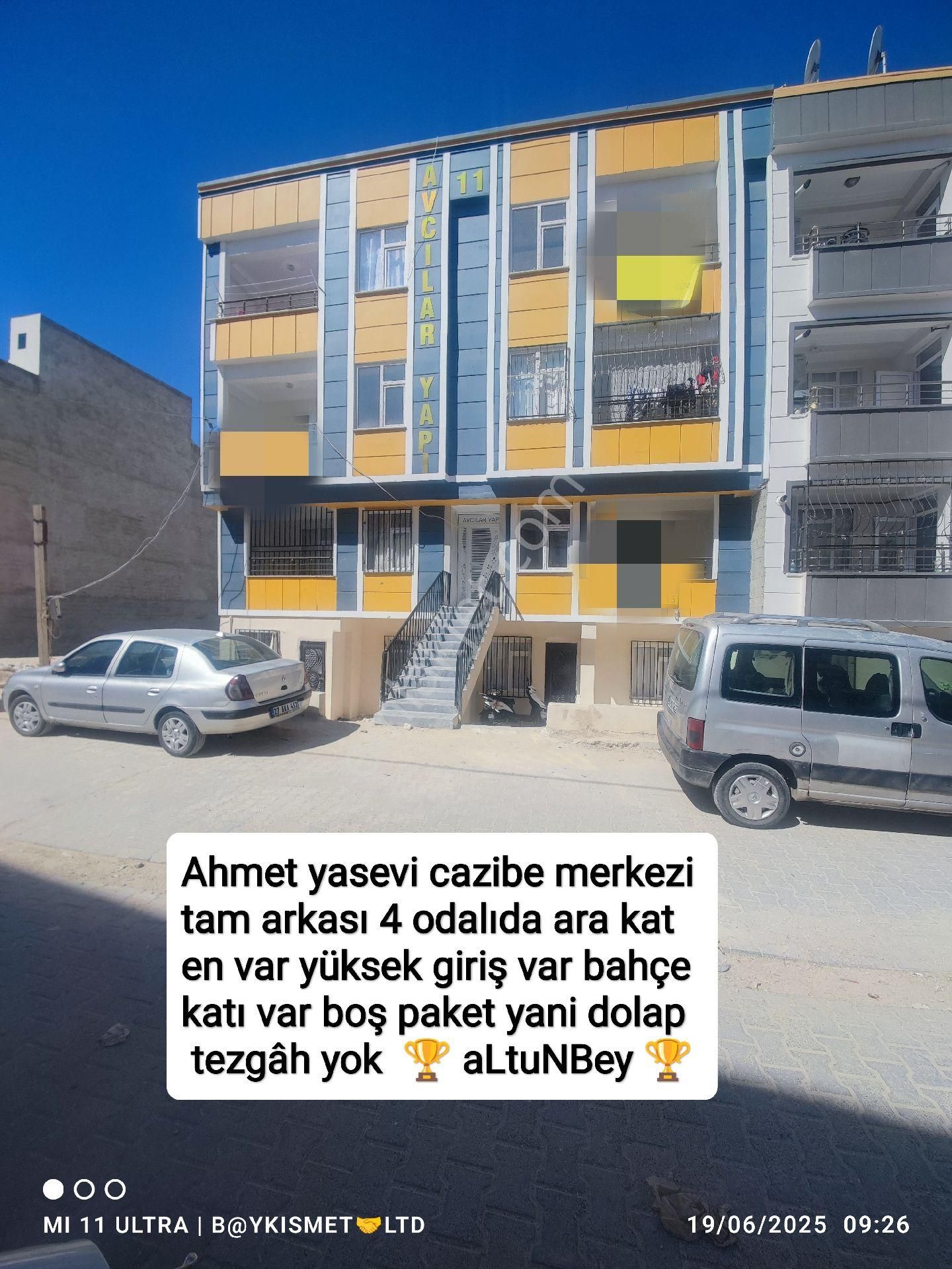 Ahmet Yasevi Cazibe Tam Arkası 4 Odalı Boş Paket