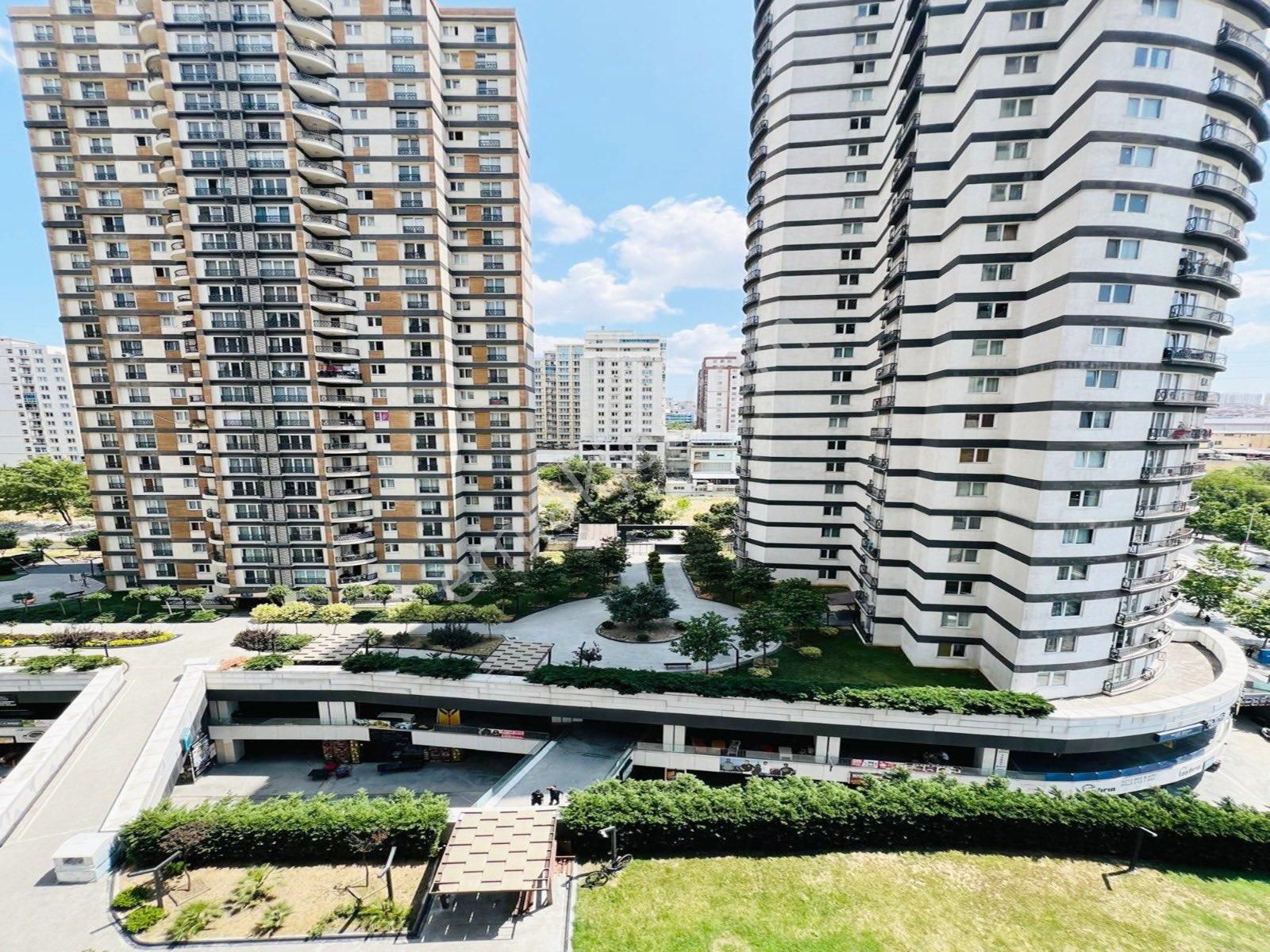Cadde Üzeri Masrafsız Full Eşyalı Satılık Daire