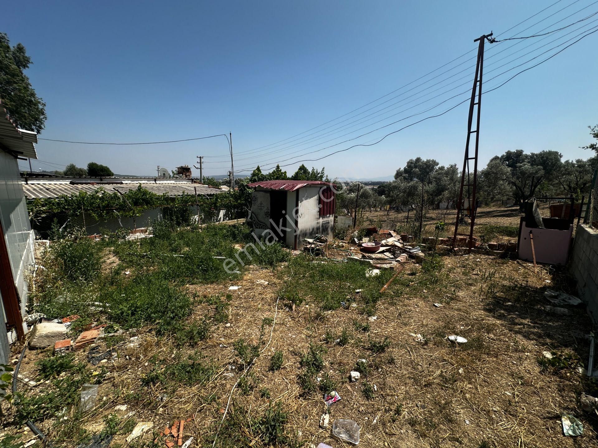 Çalışkan_dan Gaziemir Sevgi Mah. Tek Tapu 450 M2 Satılık Bahçe
