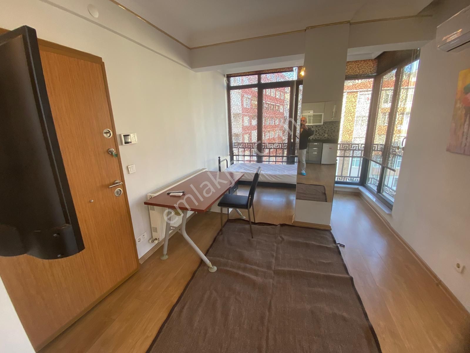 İstanbul House'dan Bahçelievler'de 33m2 Full Eşyalı 1+0 Stüdyo