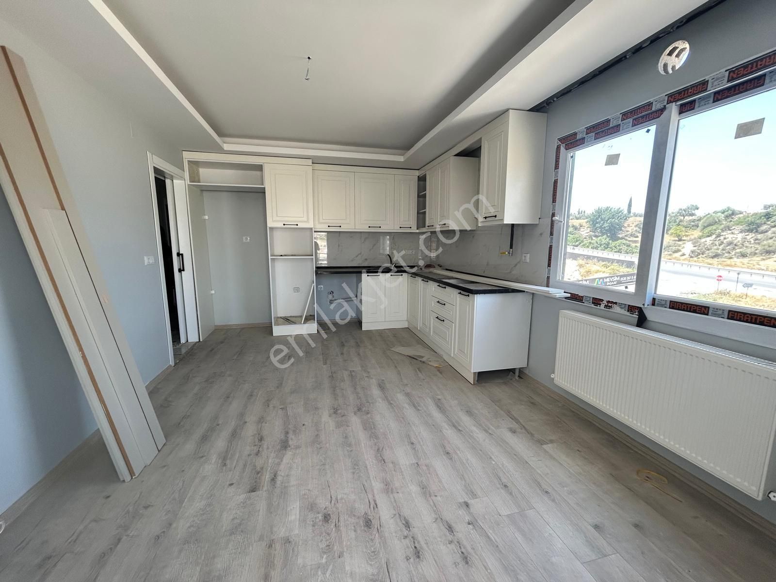 Atatürk Mahallesinde Tarsus Ck Emlak'tan 120m2 3+1 Kiralık Daire