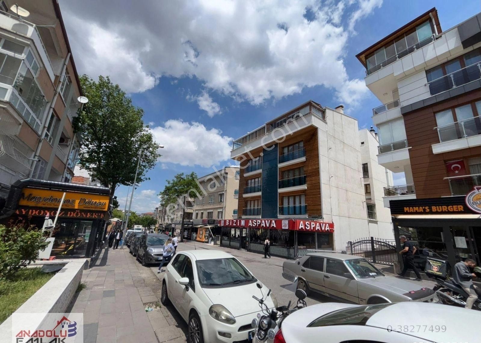 Bahçelievler Azerbaycan Caddesinde 2+1 Bakımlı