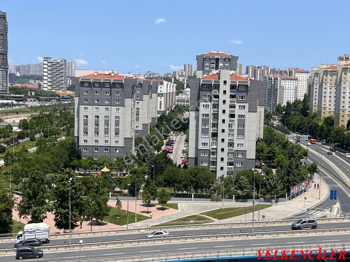 Küçükçekmce Halkalı Takent Menekşede 132m2 3+1 Kiralık Daire