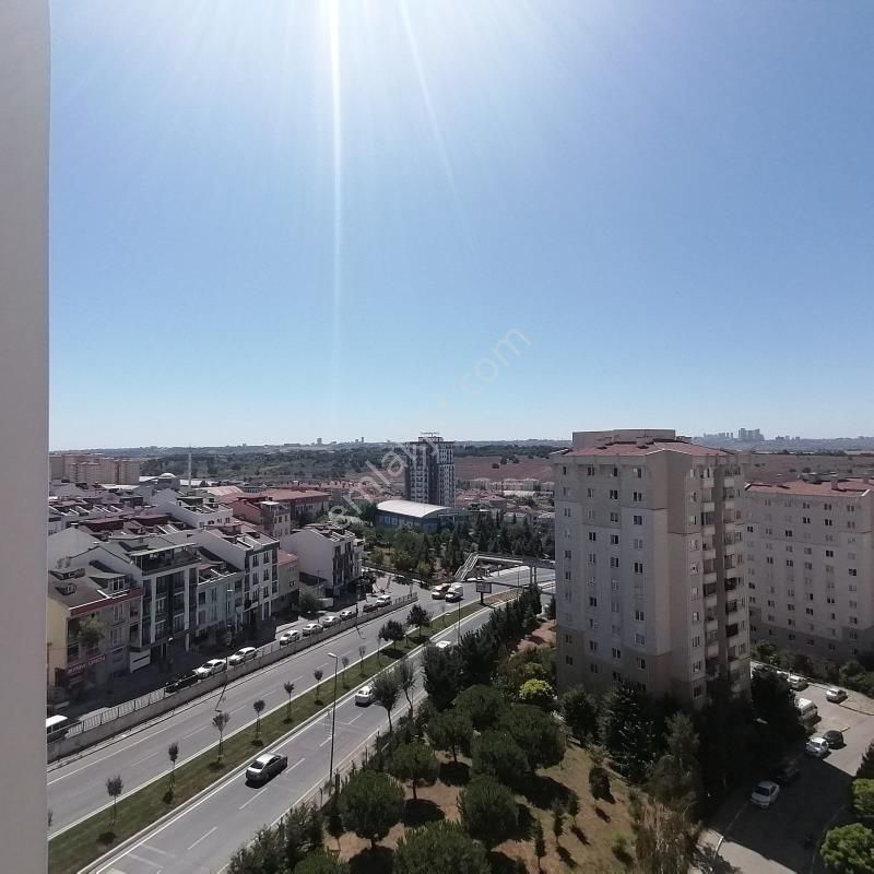 Atakent Mah.toki Fulya Sitesinde 75m2 2+1 Kiralık