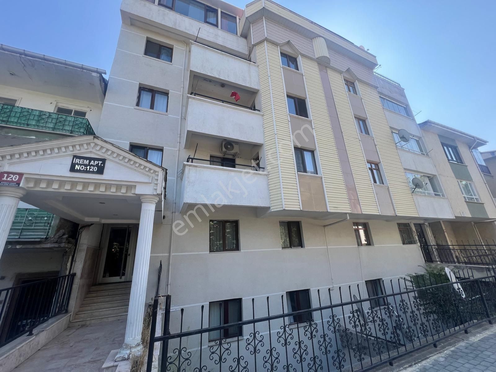 Yenimahalle Yunus Emre'de Full Eşyalı Yapılı 3+1 Kiralık Daire!