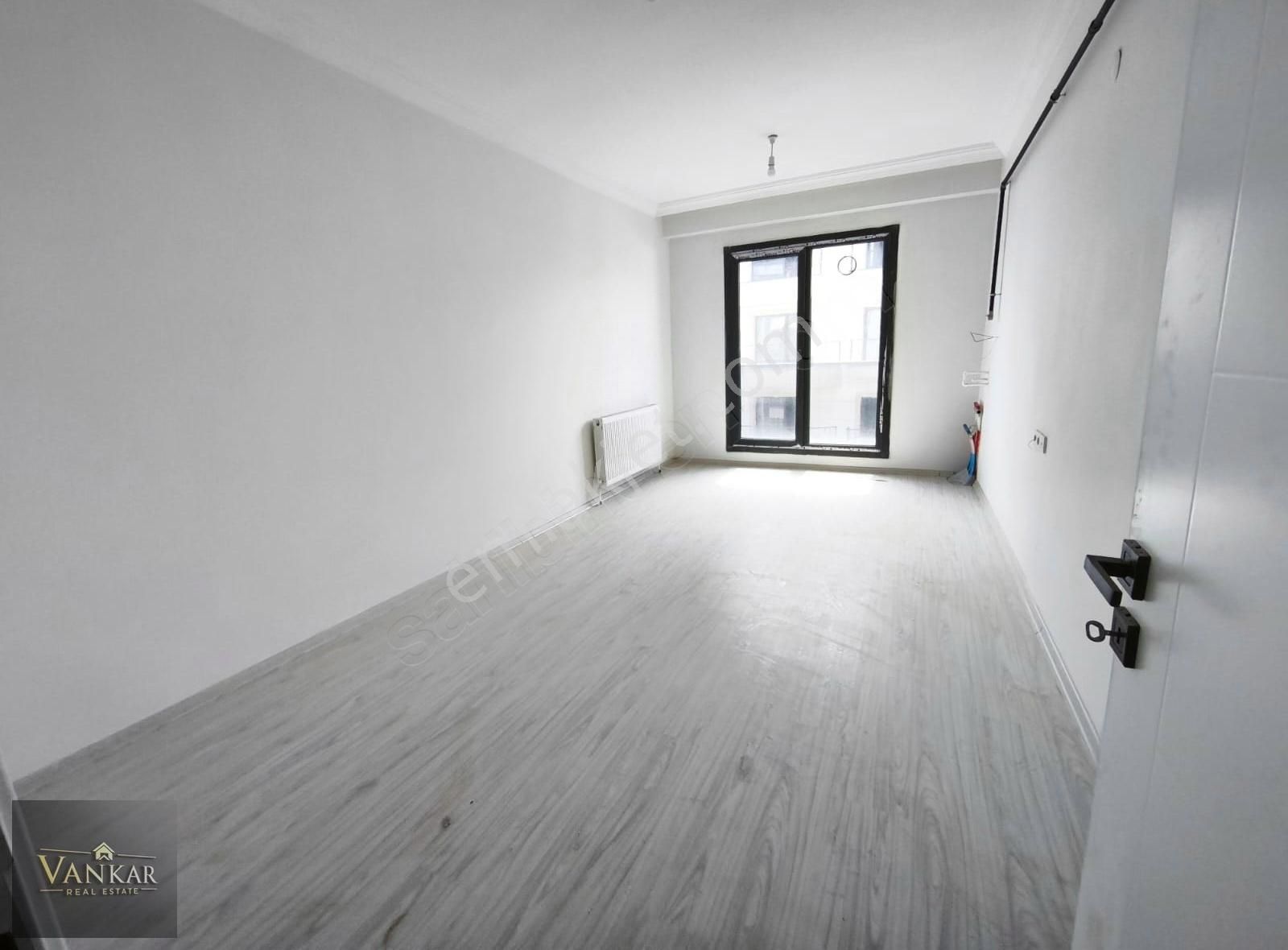 Vankar'dan Çarşı Merkezde Yeni Yapı 2+1 Lüks Daire