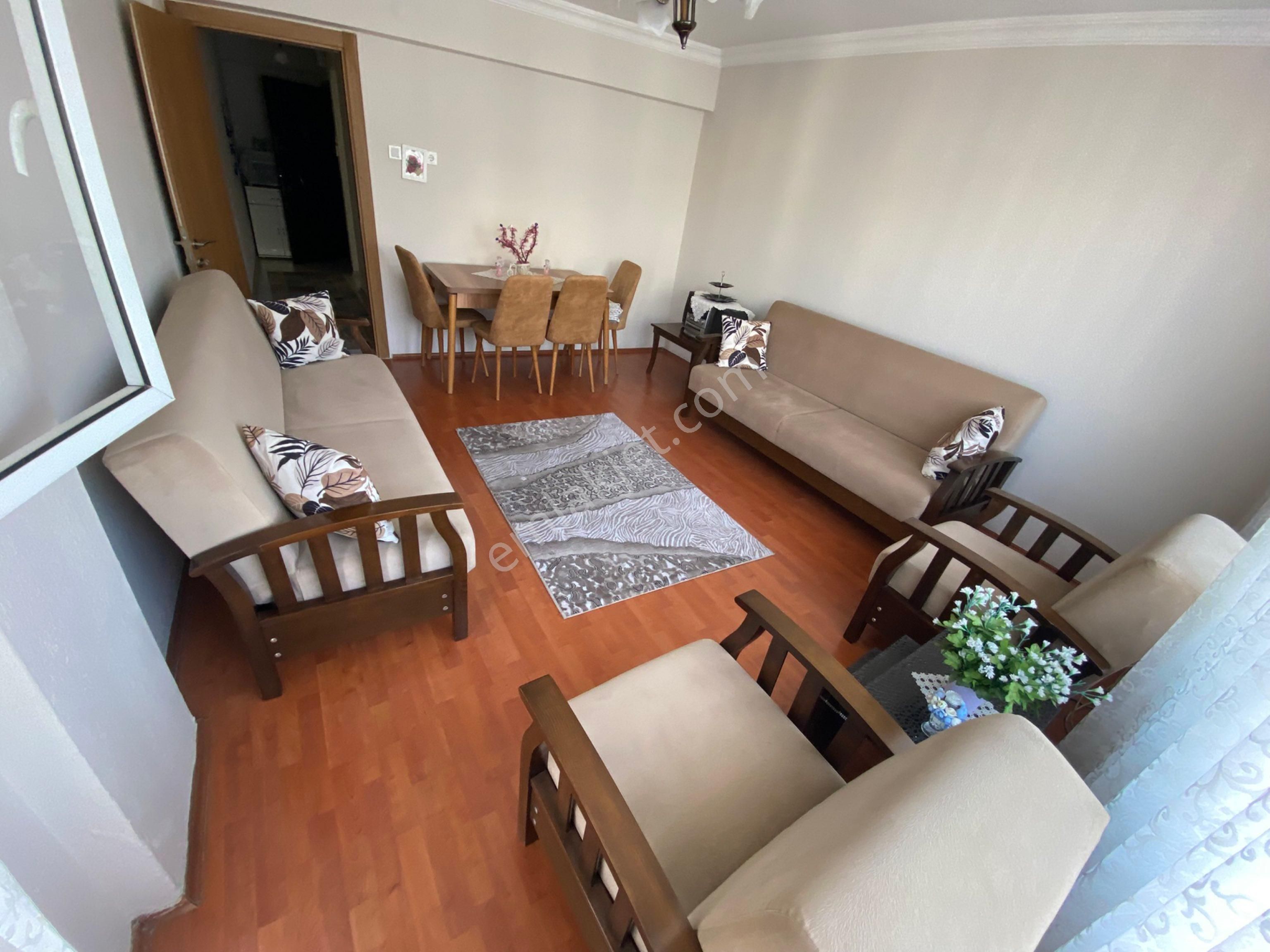 Yeşilyurt Polat Caddesinde 1+1 Full Eşyalı Temiz Kiralık Daire
