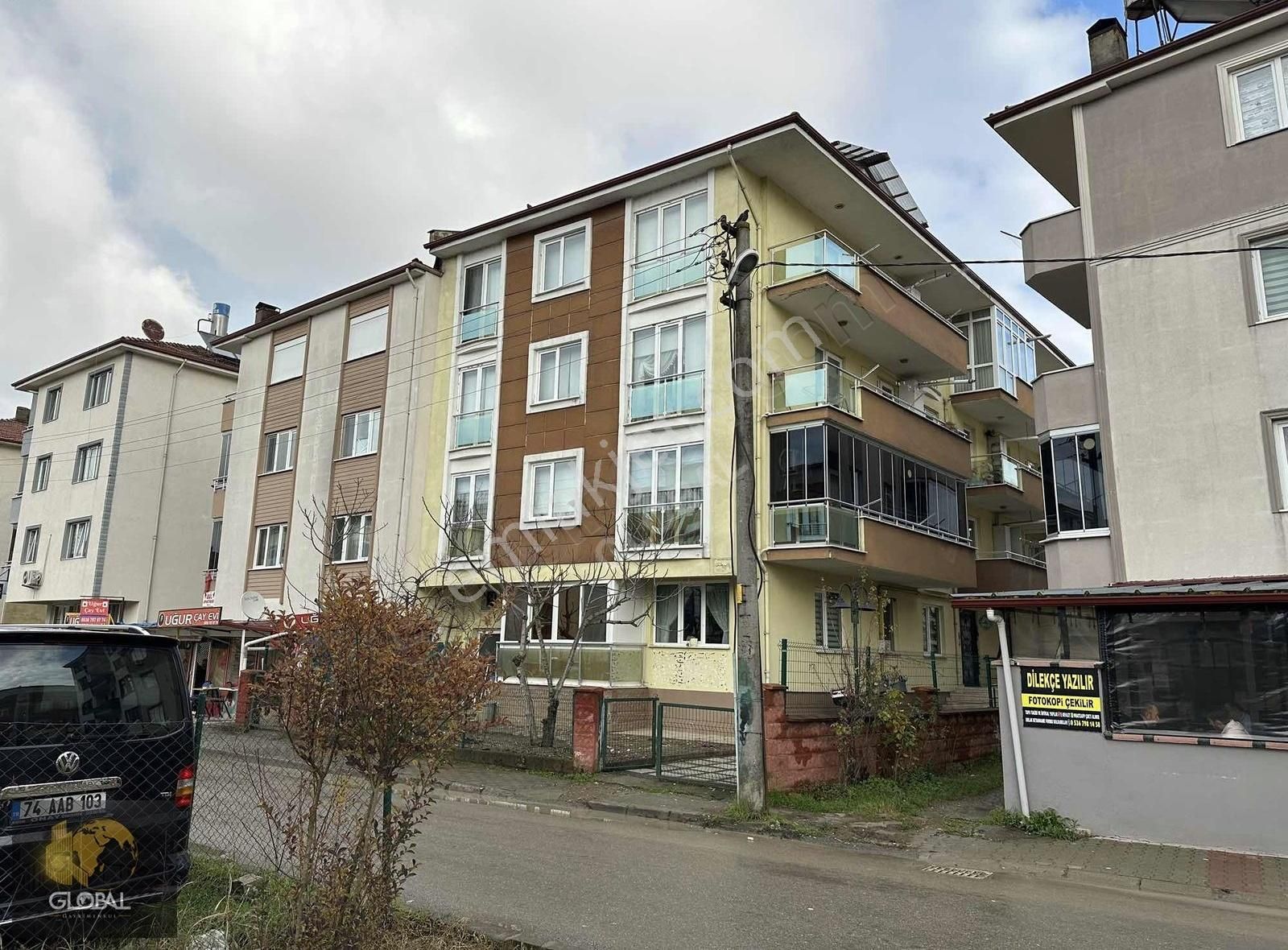 Adliye Sarayının Hemen Yanında Satılık 3+1 Dublex Daire