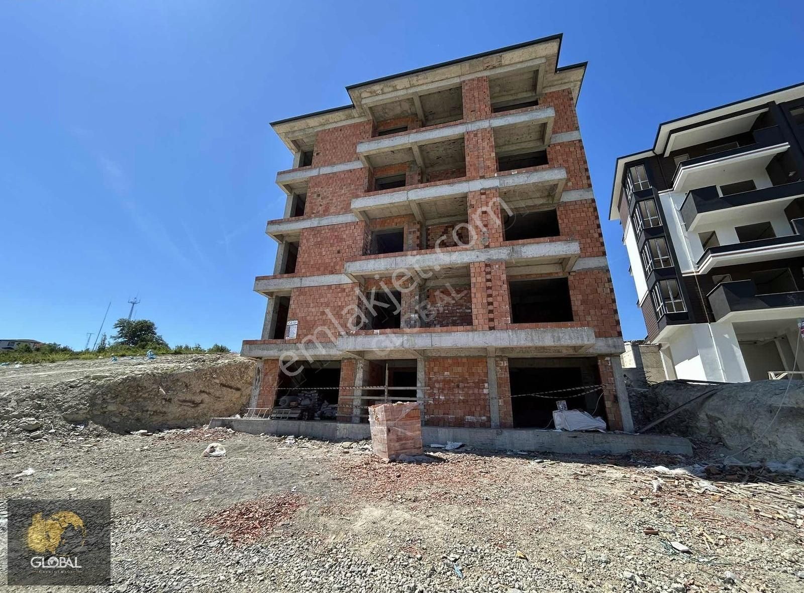 Aladağ Mah Şehir Ve Doğa Manzaralı Satılık Daire
