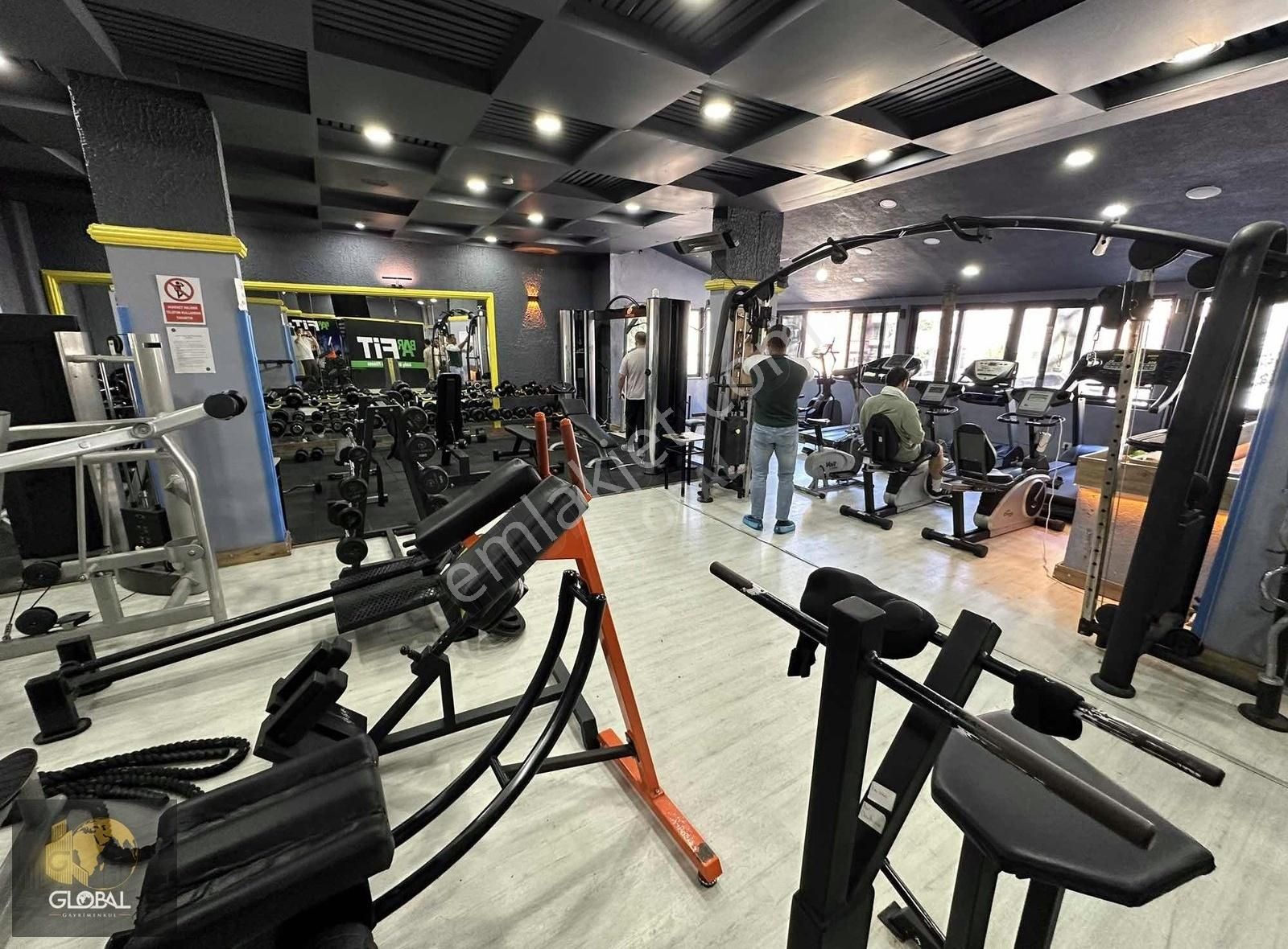 Full+full Ekipmanı İle Devren Kiralık Spor Salonu