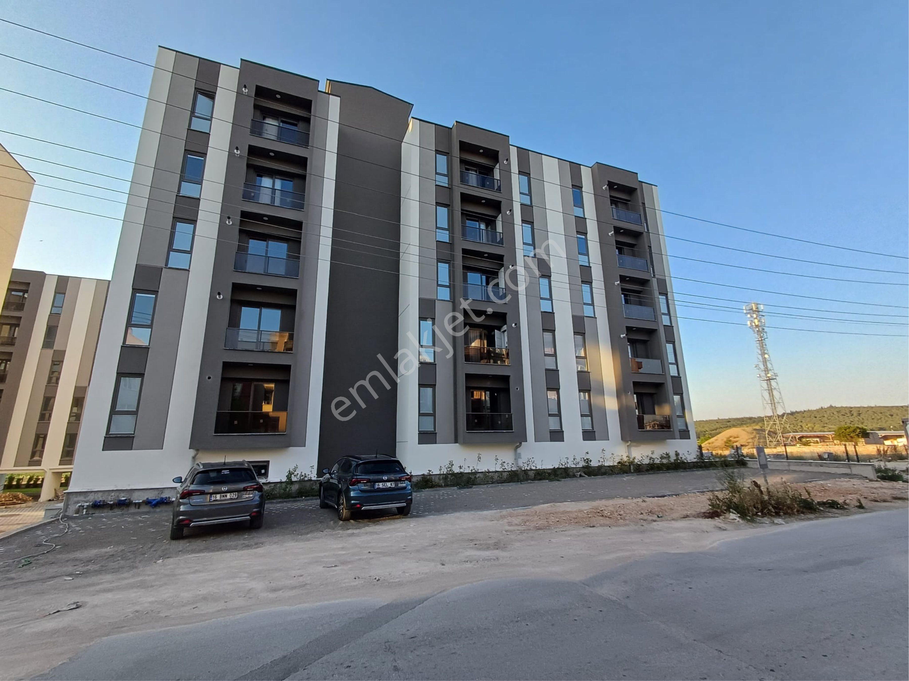 Görüklede Sıfır Binada Eşyalı 2+1 Köşe Daire