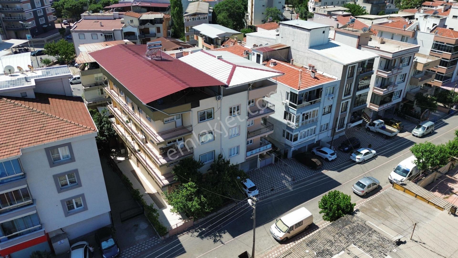 Manisa/akhisar Hürriyet Mahallesinde Komple Satılık Bina - Görsel 2