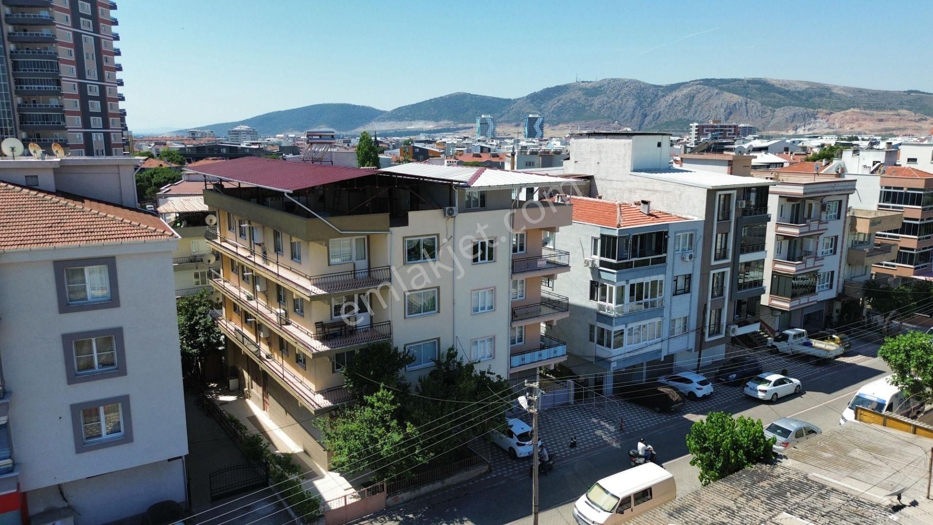 Manisa/akhisar Hürriyet Mahallesinde Komple Satılık Bina - Görsel 4