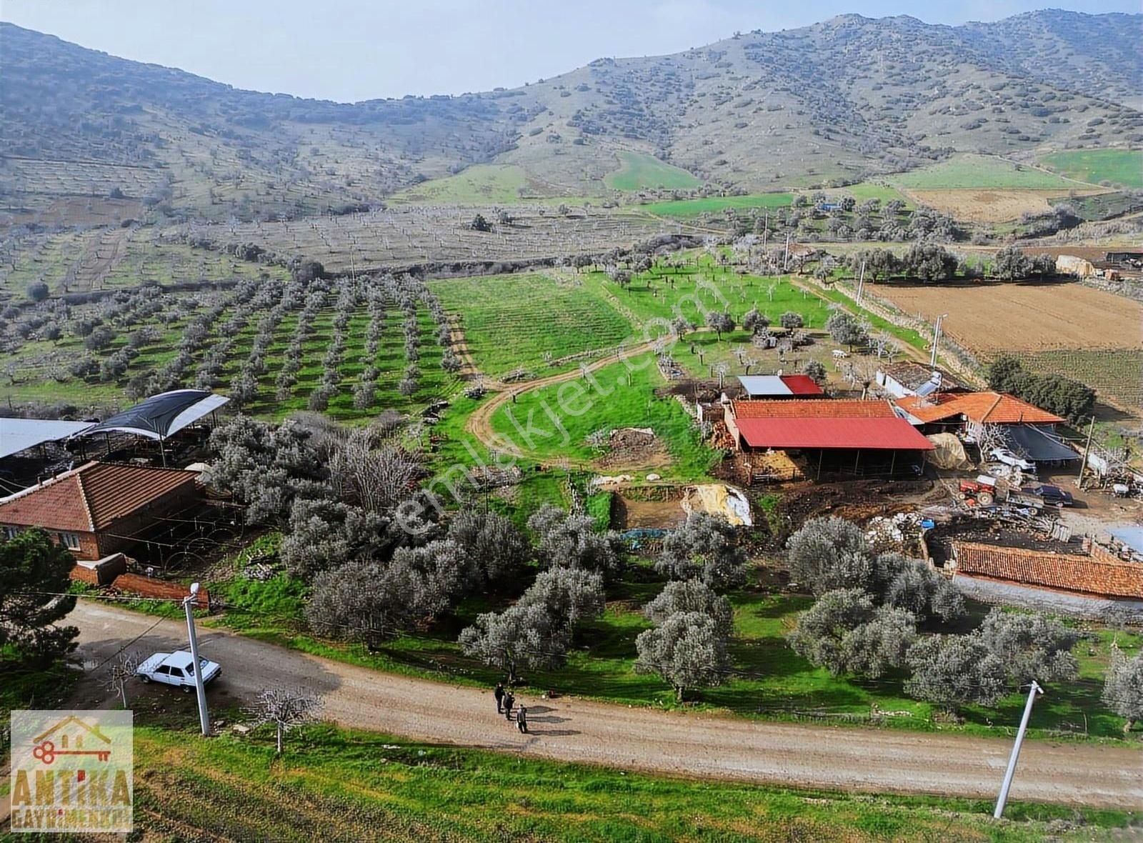 Antika Gayrimenkul'den Kaymakçı Uzundere Mah. Satılık Arsa