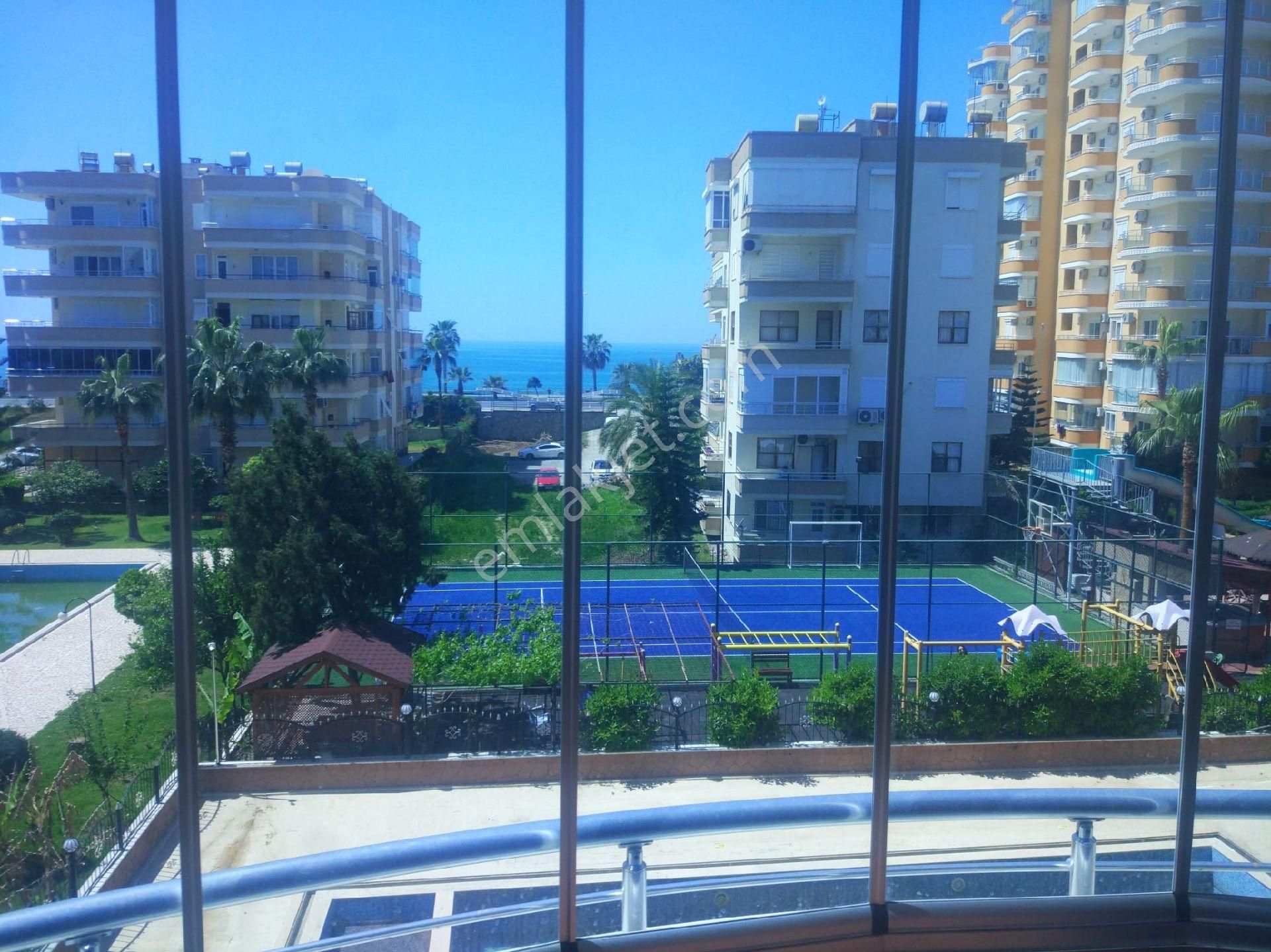Alanya/mahmutlar Barbaros Cad.havuzlu Sitede 2+1 120m2 Satılık Daire