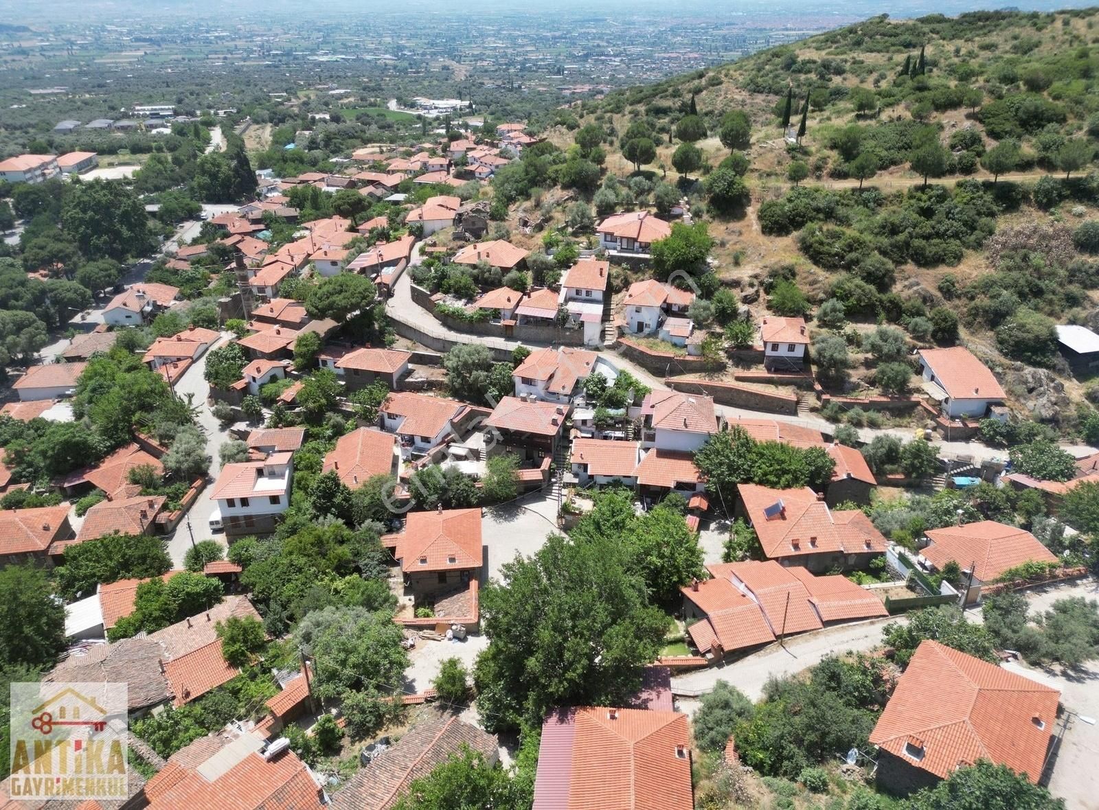Antika Gayrimenkul'den Birgide Satılık Emsalsiz Villa