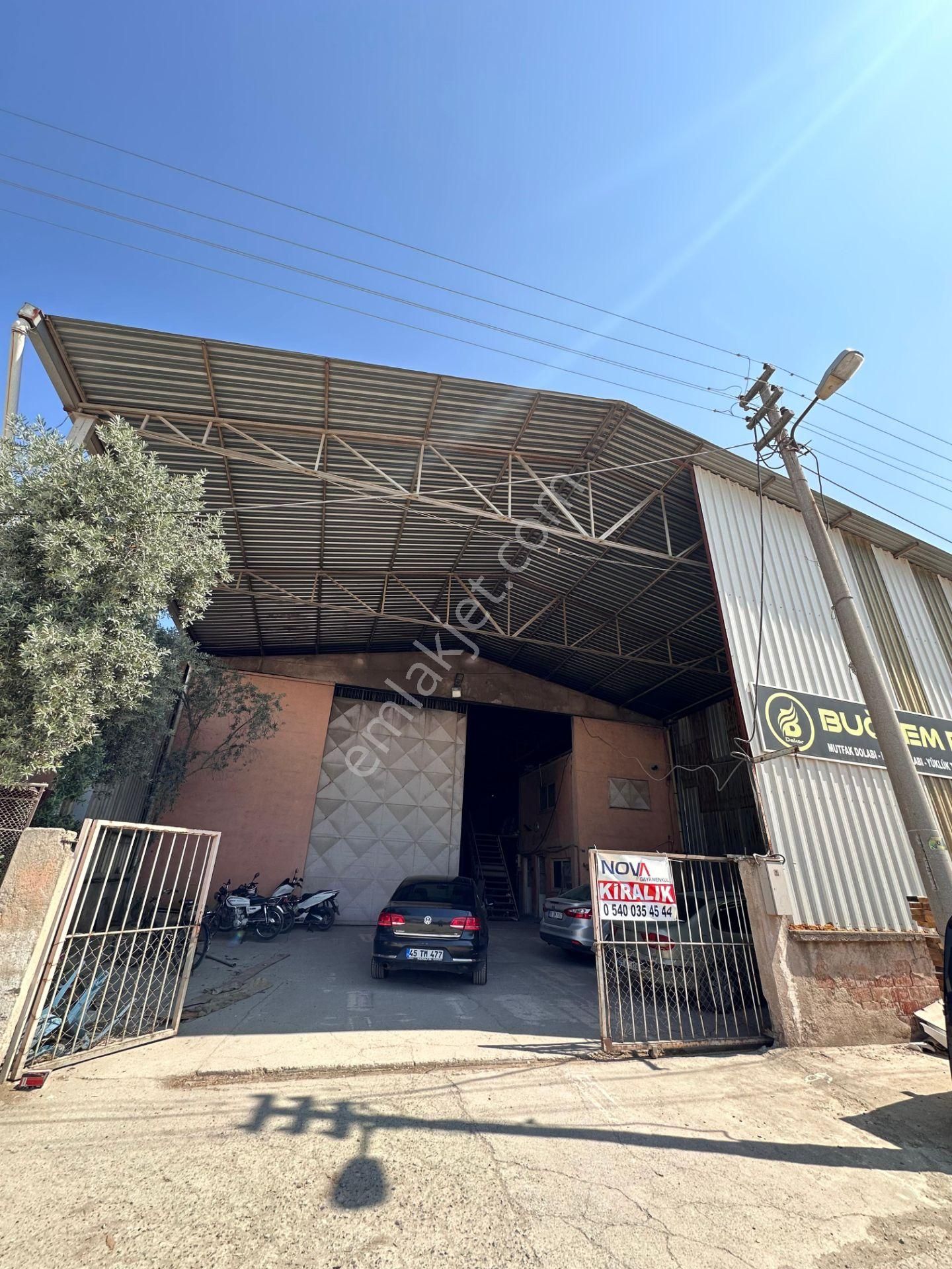 Nova'dan Koşukırında Batarkatlı 650 M2 Depo