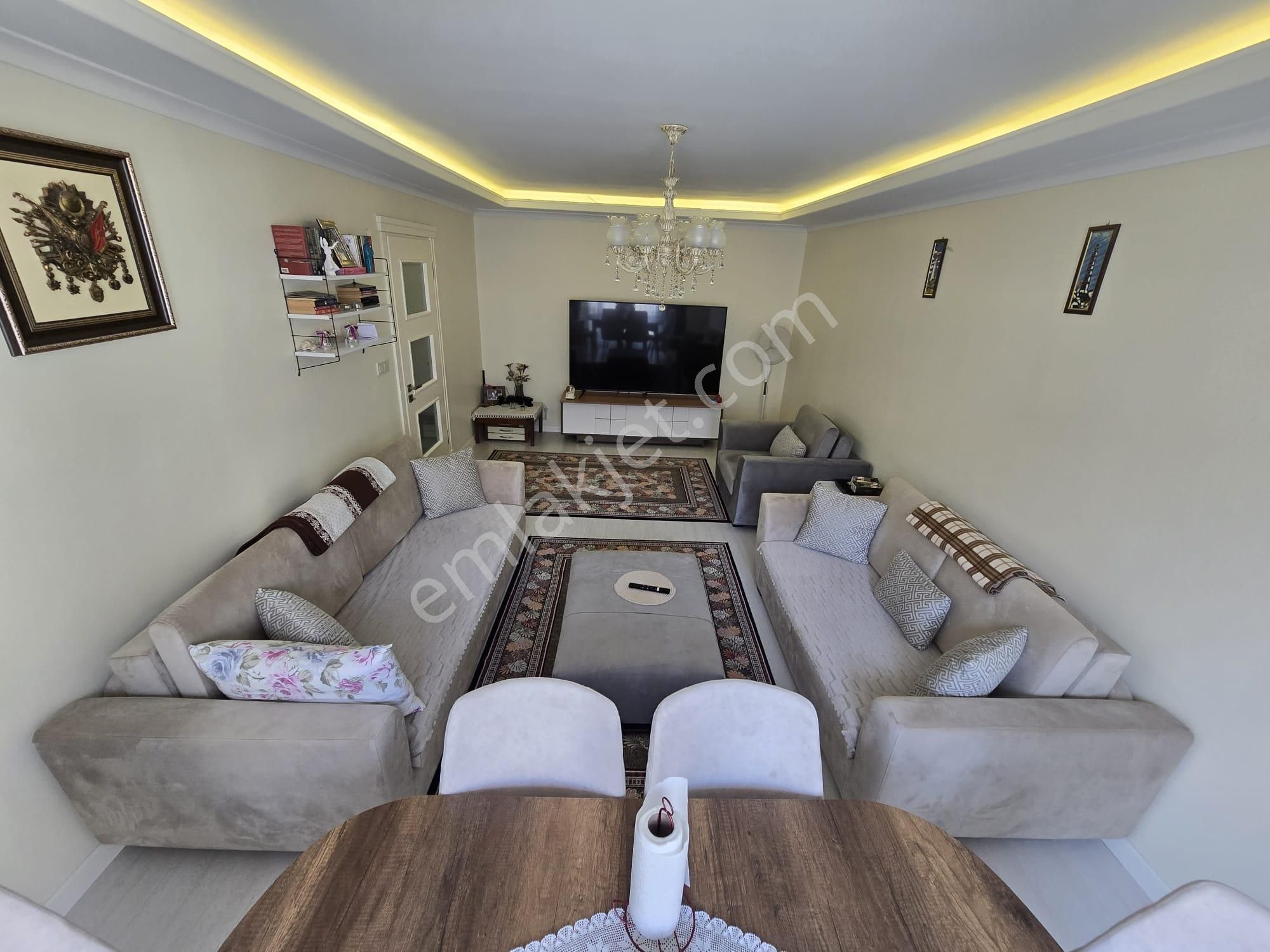 Pusula İnş.tan Habipler Mah.de Site İçerisinde 100m2 2+1 Daire