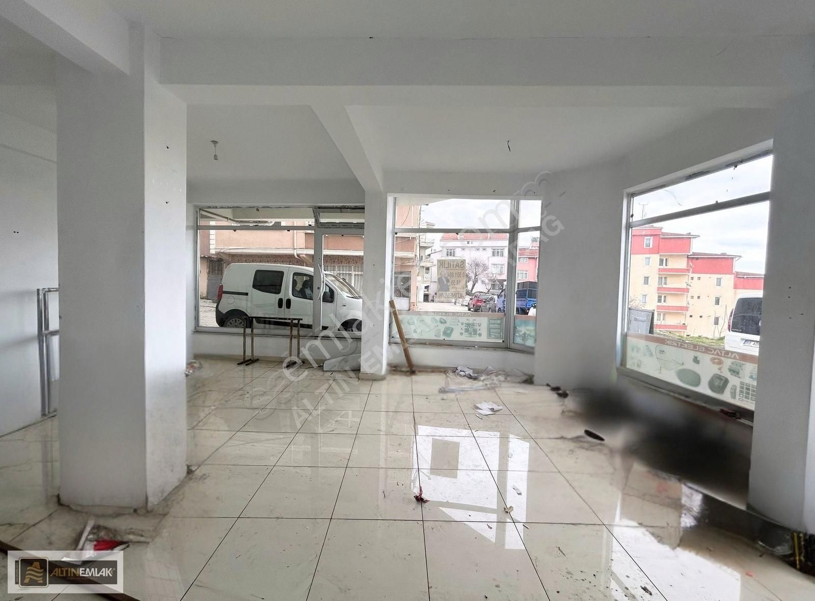 Tekirdağ Süleymanpaşa Çınarlı Mah.65m2 Çift Cephe Kiralık Dükkan