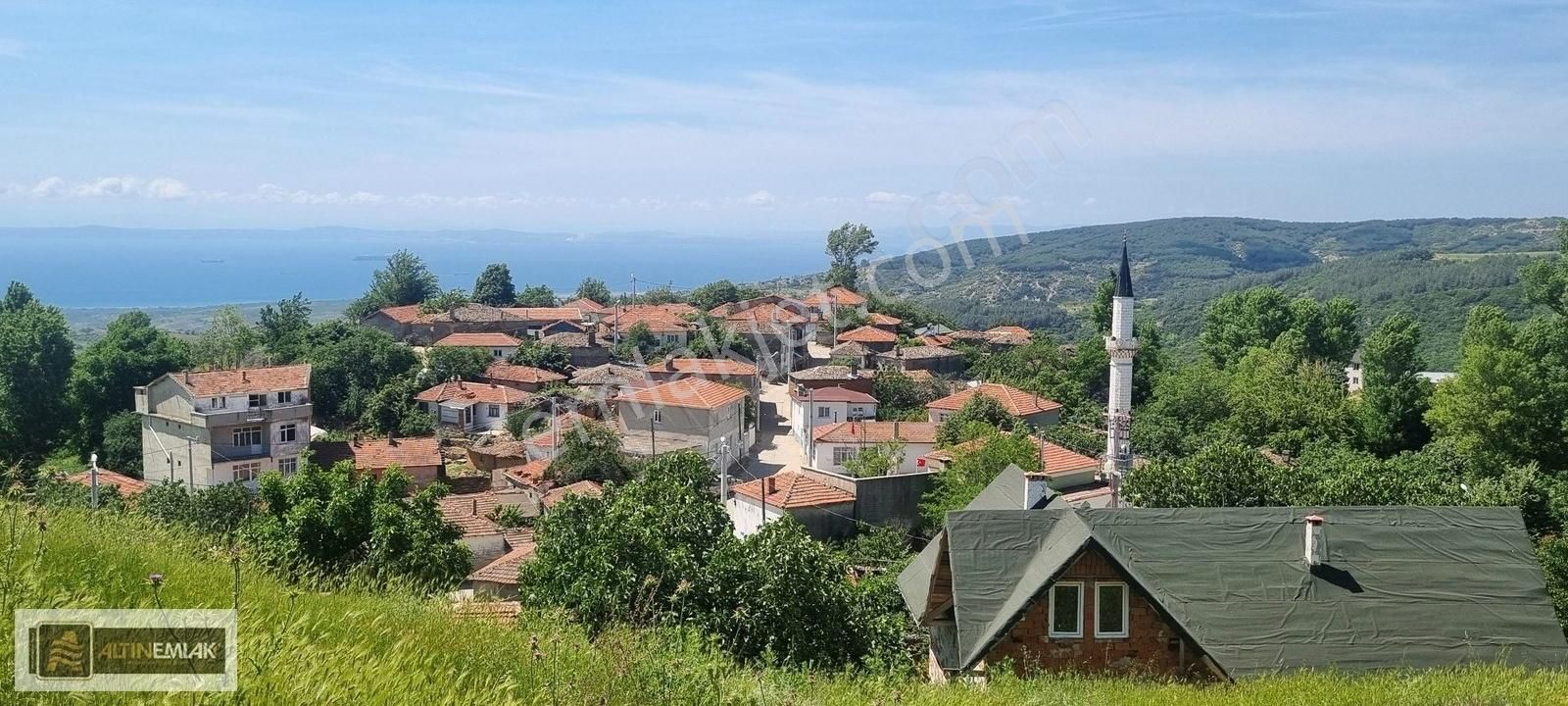 Şarköy Çengelli'de 1866 M2 Köyiçi İmarlı Arsa Altın Emlak'tan