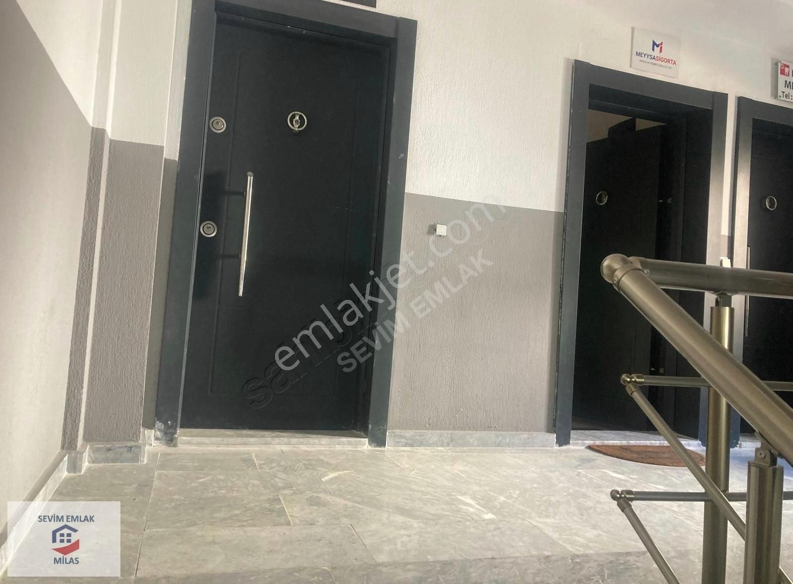 Muğla/milas-hacıilyas Meydanında, Sıfır Yapılı Ofis