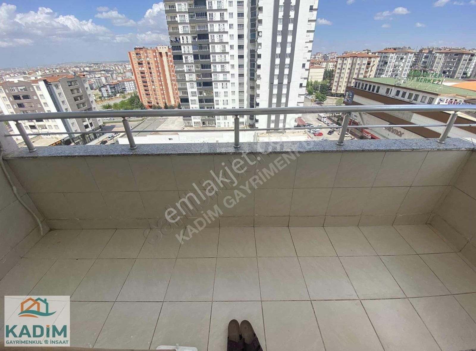 Karataş Merkezde Her Bütçeye Uygun Satılık 2+1 Daire
