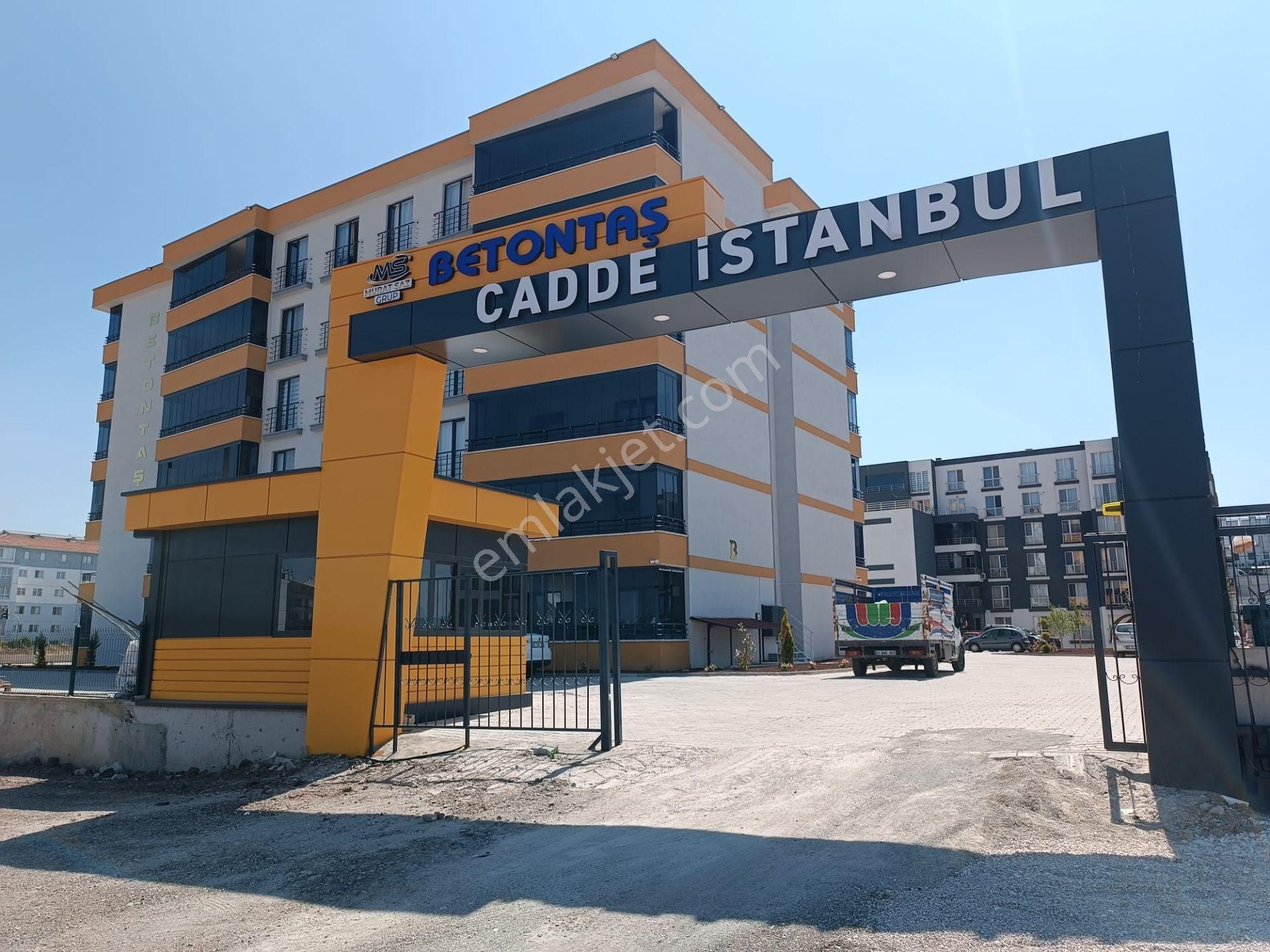 Batıkent Batı Sitesi Mah. Bağımsız Mutfak 2+1 Satılık Daire
