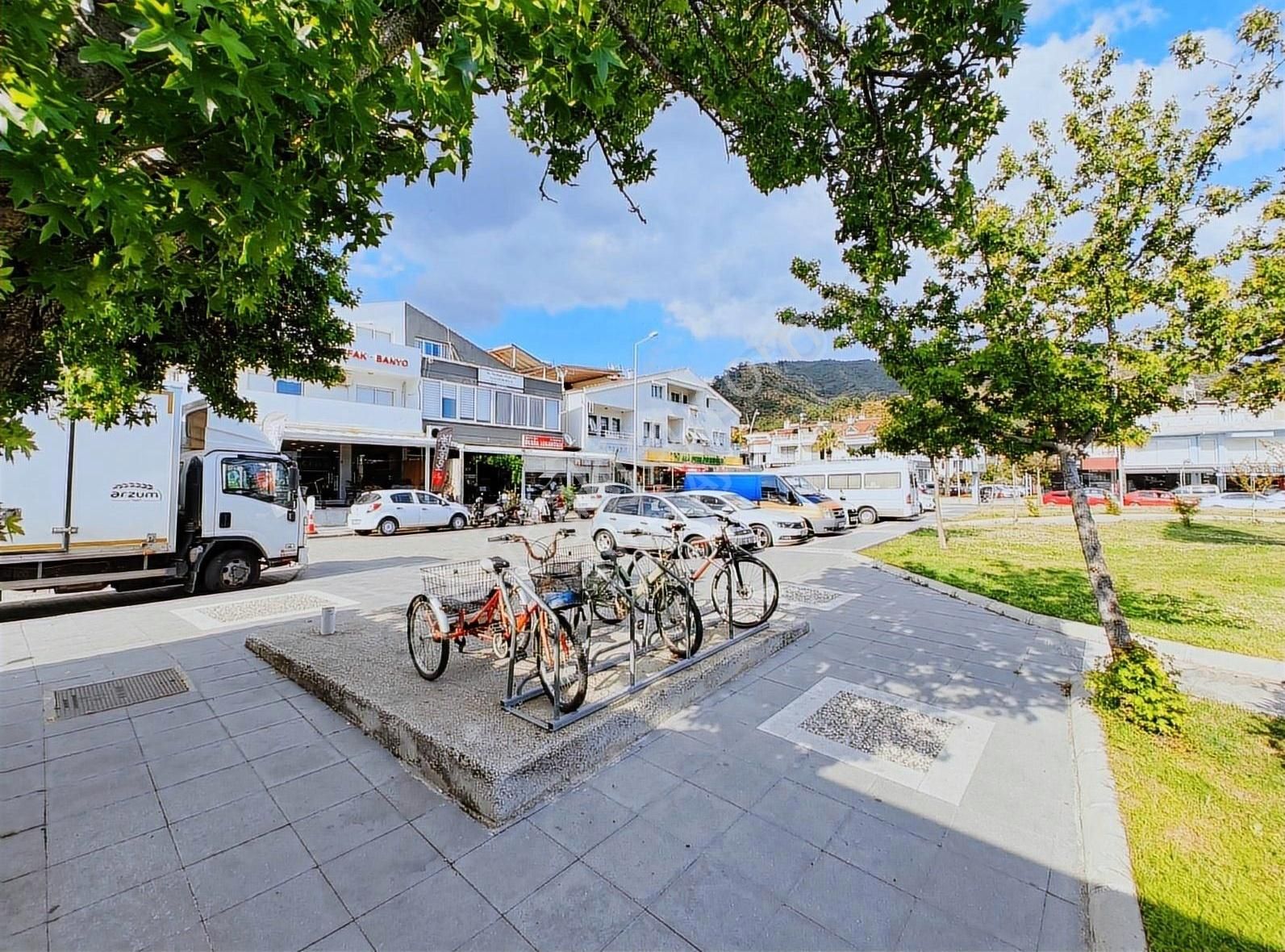 Marmaris Merkez Bankalar Caddesinde Yatırım Fırsatı