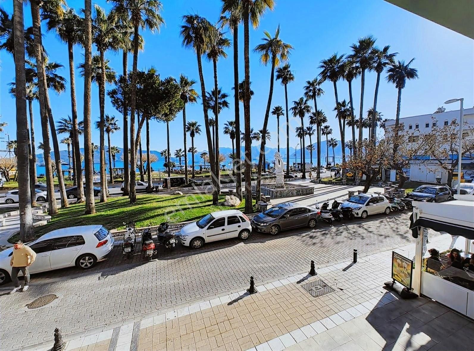 Yaz Sezonu İçin Deniz Manzaralı Eşyalı Daire