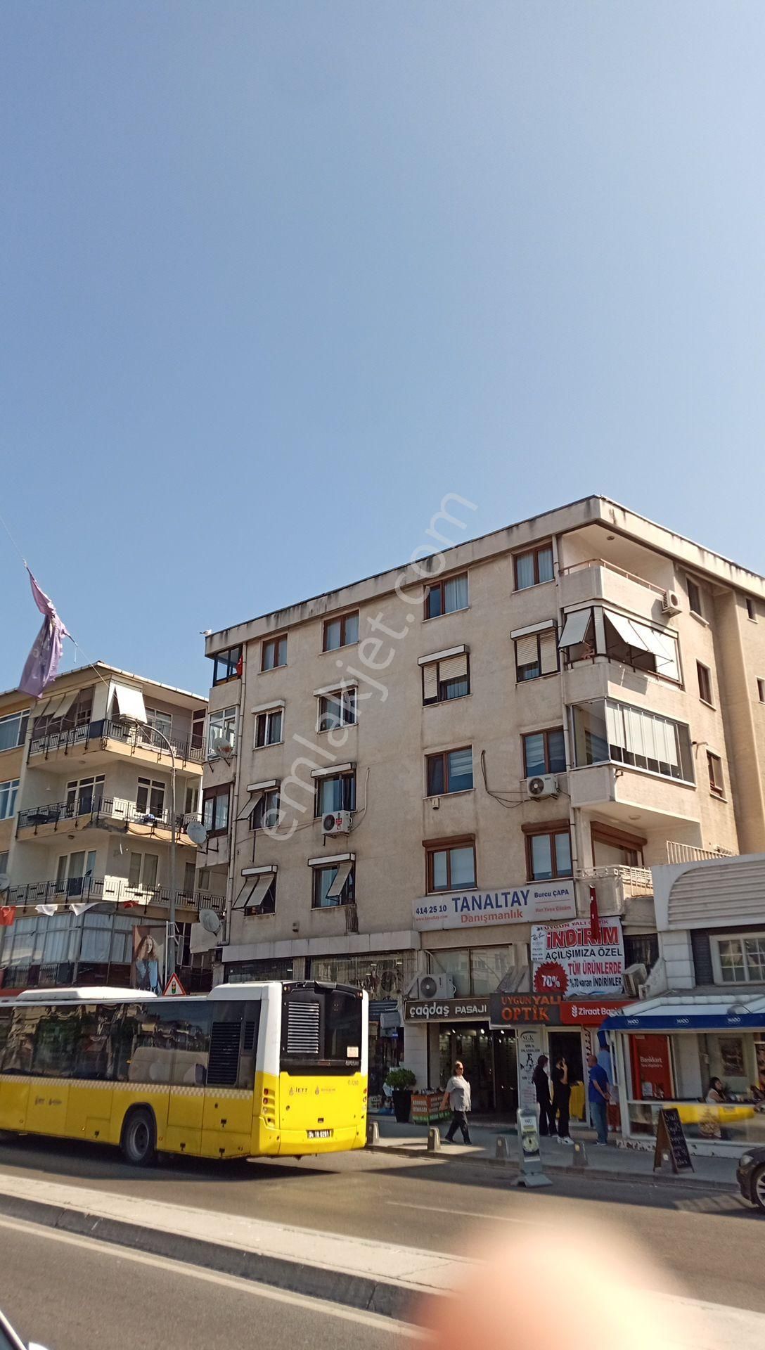 Küçükyalı Minibüsde Pasajici (11m2) Ön Kullanımlı Dükkan
