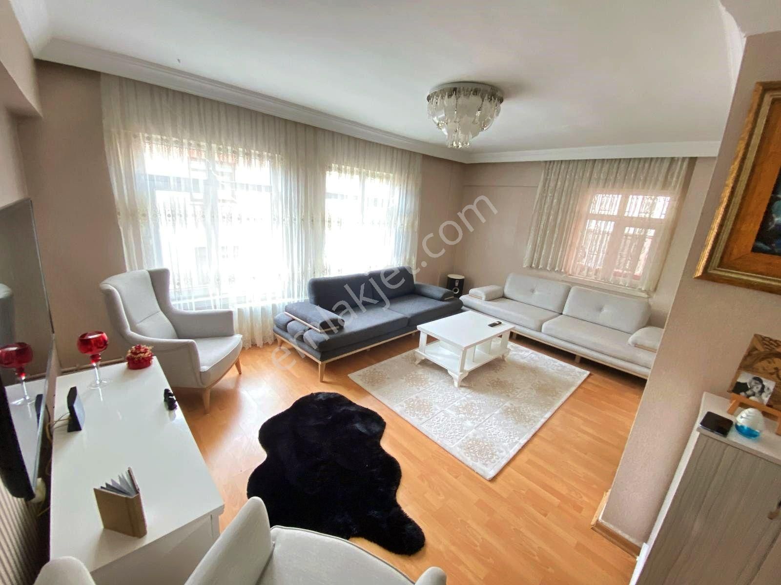 Gata'ya 5 Dk Mesafede 2+1 Y.giriş Kat Konumlu Yapılı Yalıtımlı