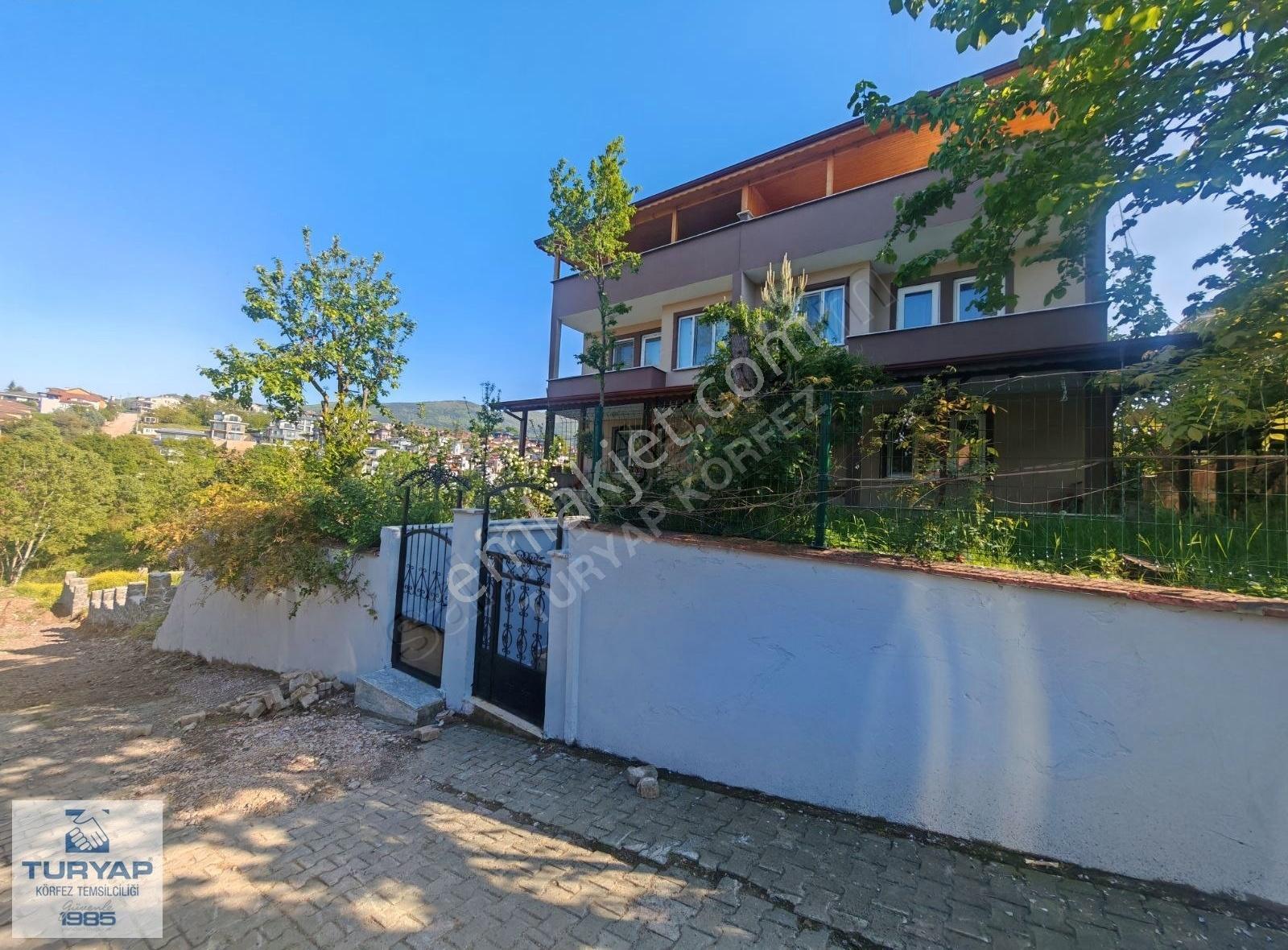 Turyap'tan Kocaeli Bahçecikte Satılık Triplex Villa - Görsel 31