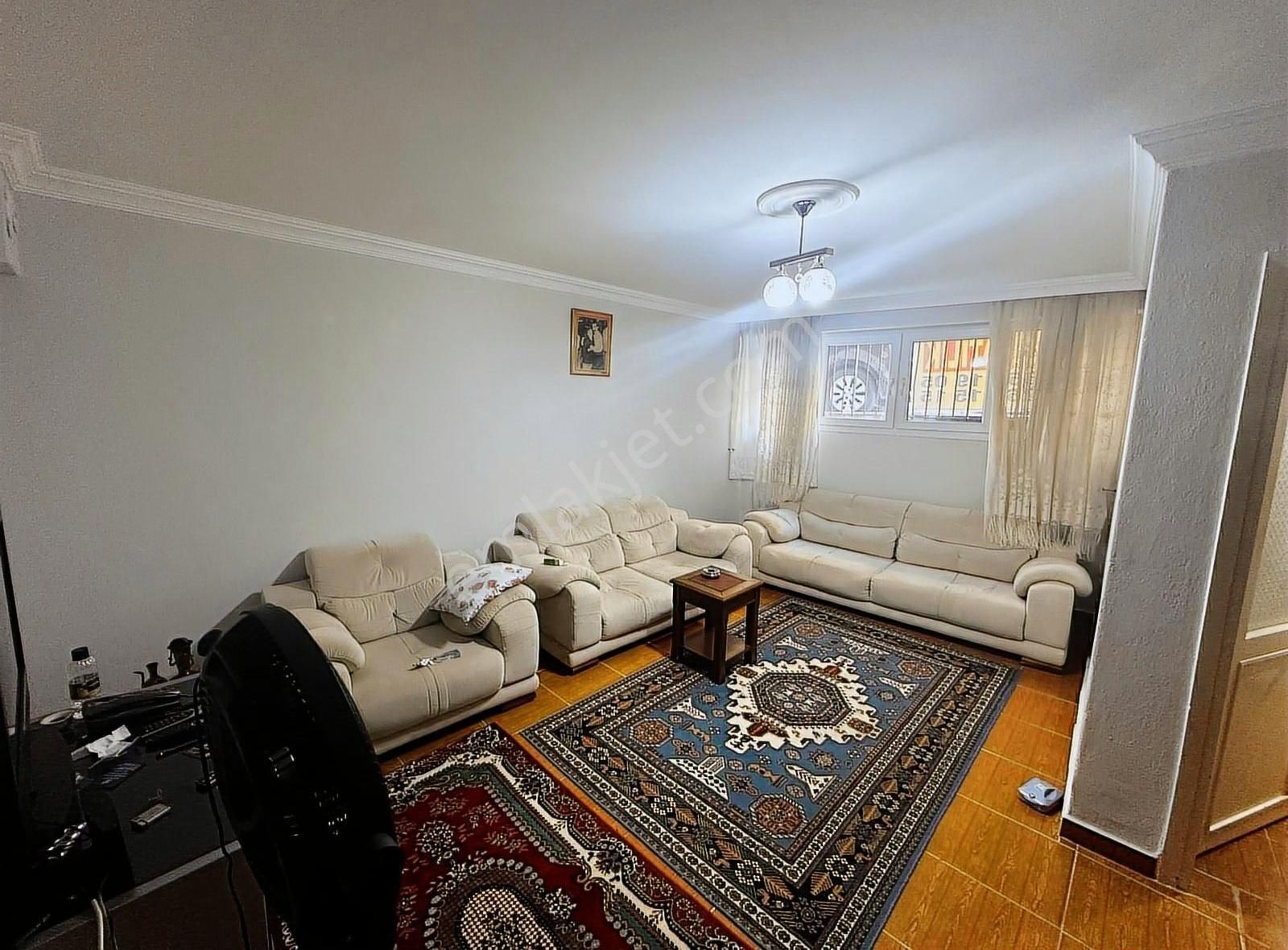 Çalışkan_dan Konak Üçyol Barbaros Mah. 2+1 Satılık Daire.
