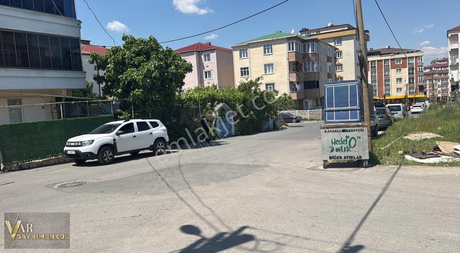 Tekirdağ Kapaklı Merkezde Satılık Müstakil Ev İçinde 250m2 Arsa