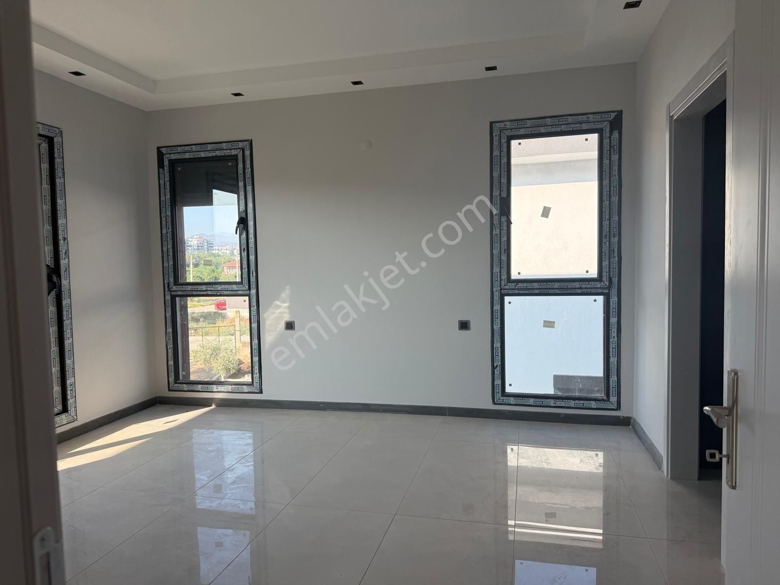 Dallıca Da 5 +1 Yerden Isıtma Sıfır Villa
