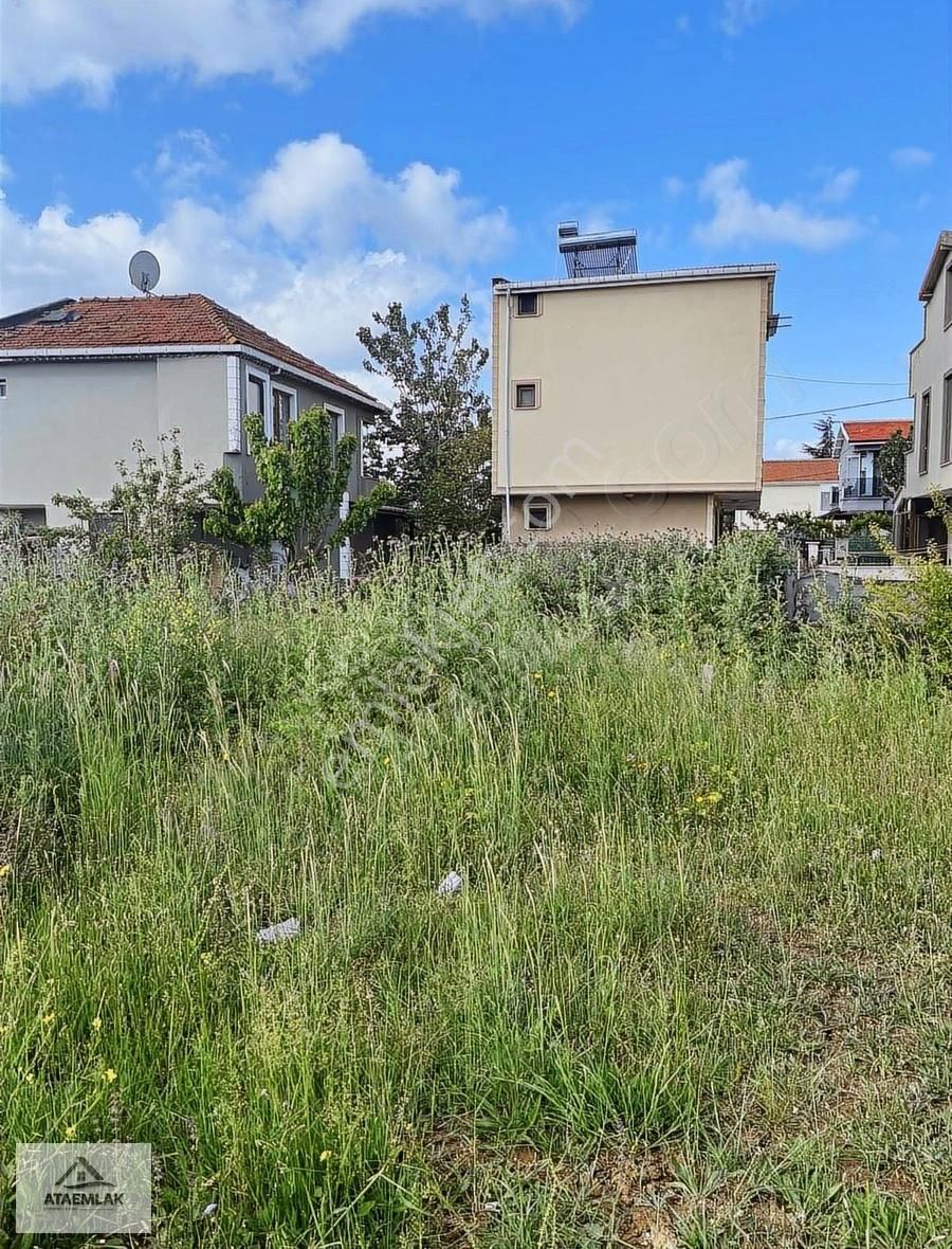 Ata Gayrimenkul'den Sahil Ve Marketlere Yakın 125 M2 İmarlı Arsa