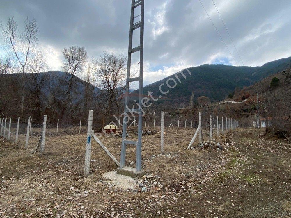Güvenay - Çorum İskilip Merkezine 5 Km Mesafede – 1.212 M² Müstakil Tapulu Bağ Evi - Görsel 9