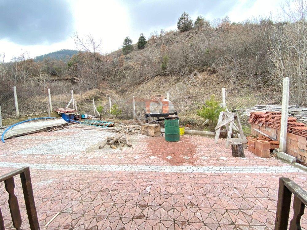 Güvenay - Çorum İskilip Merkezine 5 Km Mesafede – 1.212 M² Müstakil Tapulu Bağ Evi - Görsel 25