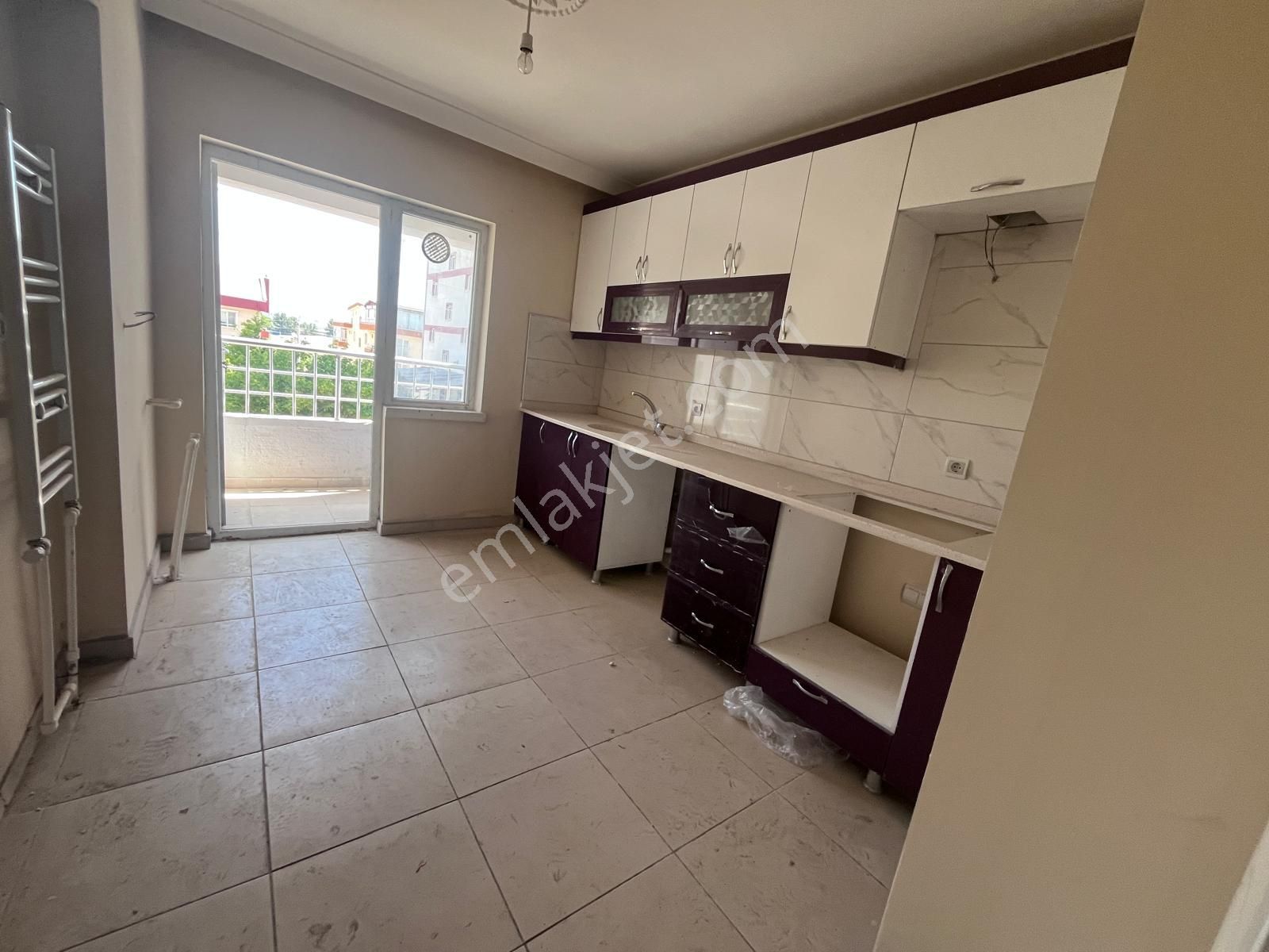 Tandoğan Mah.de 2+1 Ön Cephe Çift Balkon Geniş 1.kat Sıfır Daire
