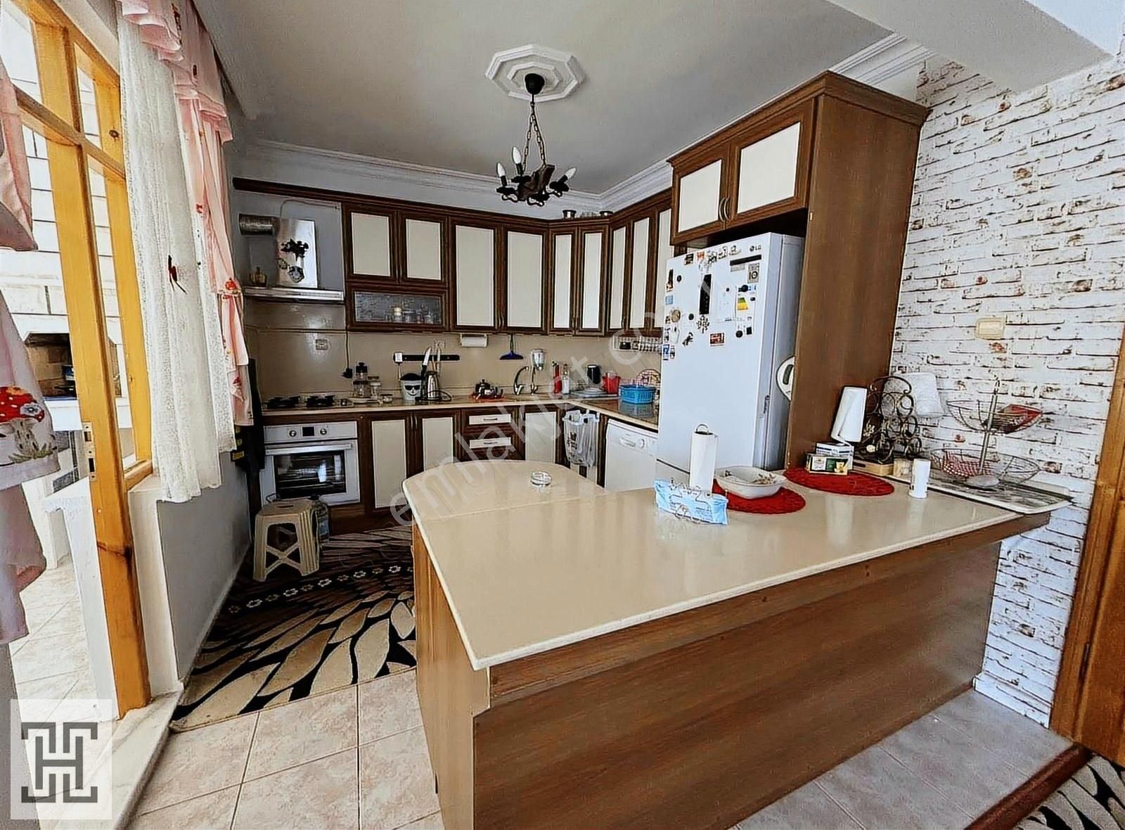 Satılık! 3+1 170 M2 - Komple Eşyalı-denize 5 Dk Mesafede Daire - Görsel 18