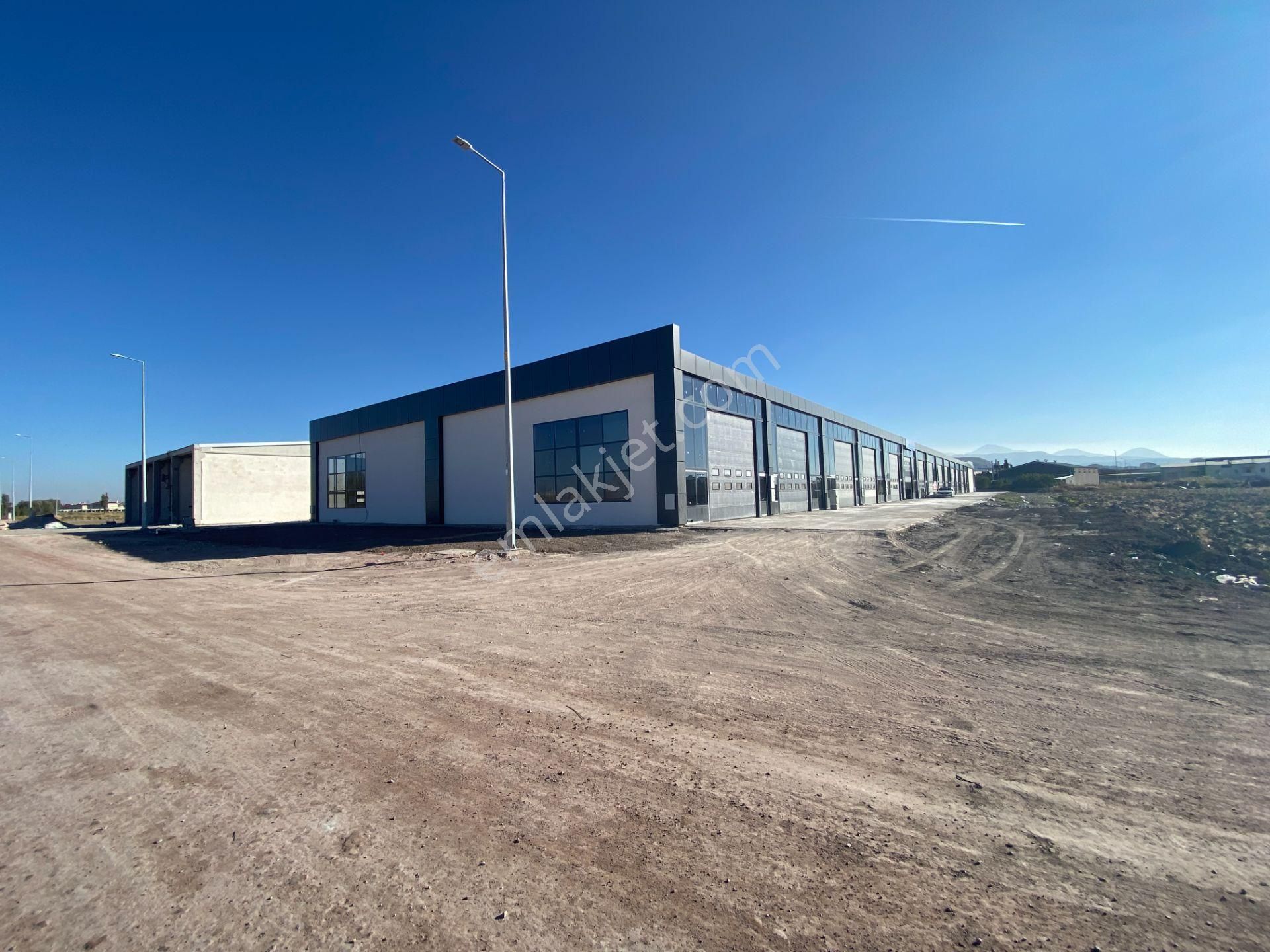 Global Emlak Şehir Hastanesi Arkası Kiralık Sıfır 150 M2 Dükkan