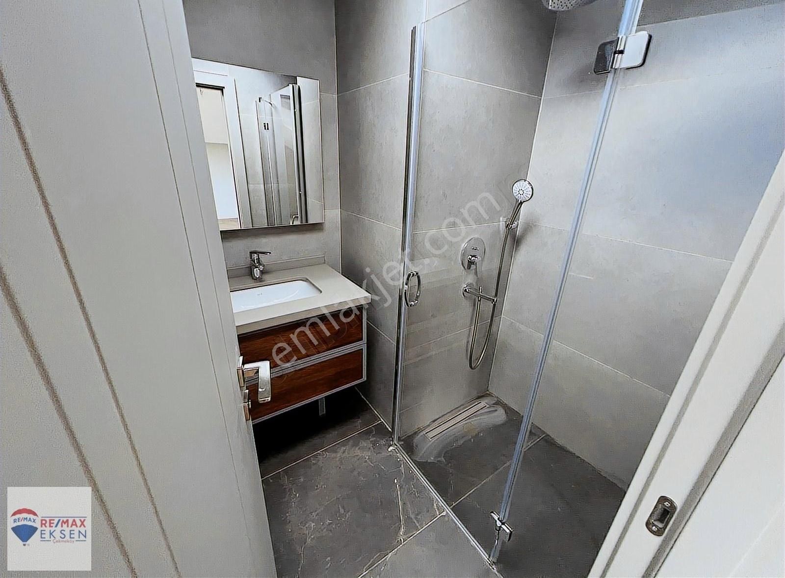Viridis Çengelköyde Panoramik Manzaralı Kiralık 3+1dubleks Daire