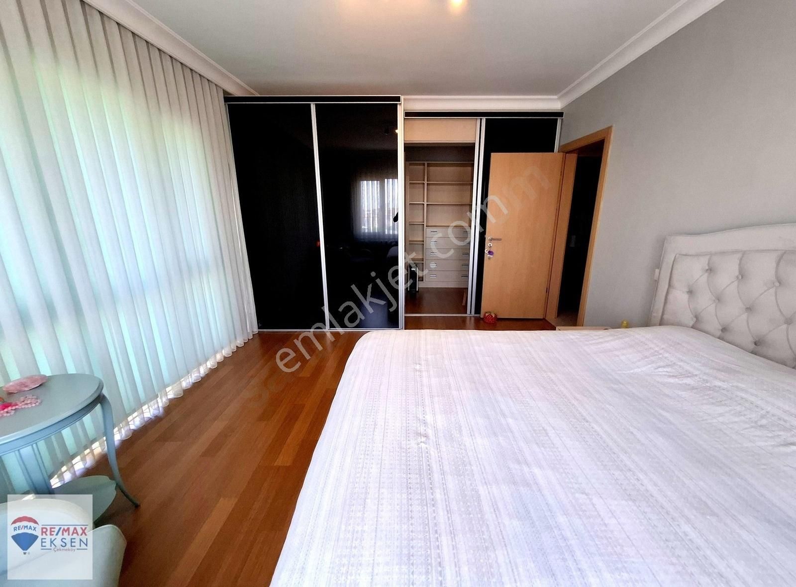 Çekmeköy Ekşioğlu Beşyıldız Sardunya Evleri Kiralık Daire