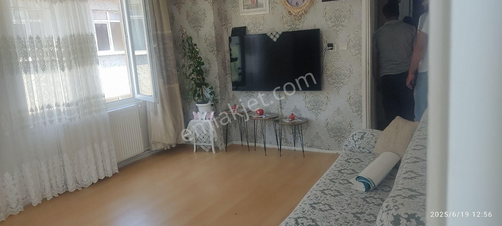 Gaziosmanpaşa Da Satılık Daire