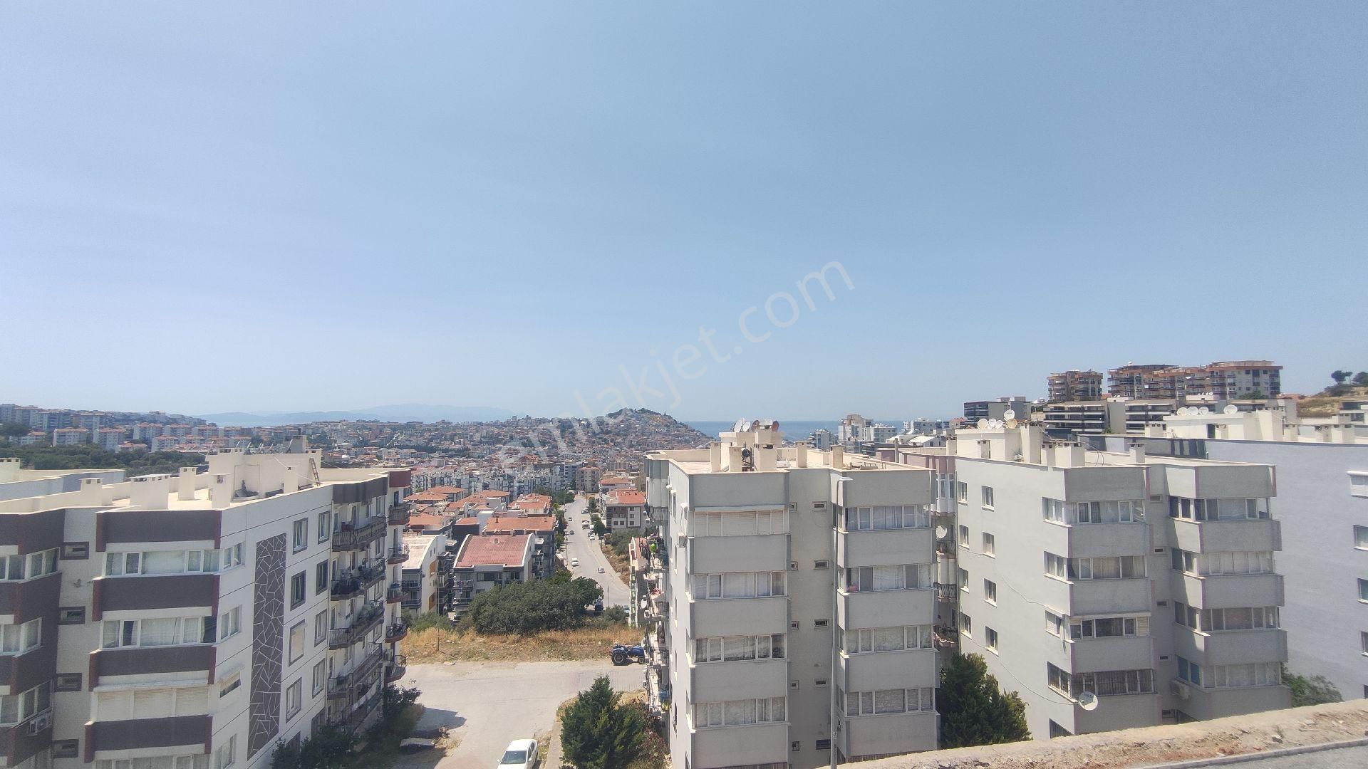 Kuşadası Ege Mahallesi'nde Full Manzaralı Dubleks Rezidans