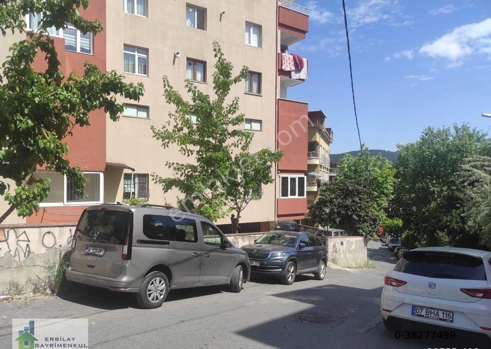 Erbilaydan İnönü Mahallesi Cadde Üzeri 145 Metrekare 3+1 Kiralık Daire